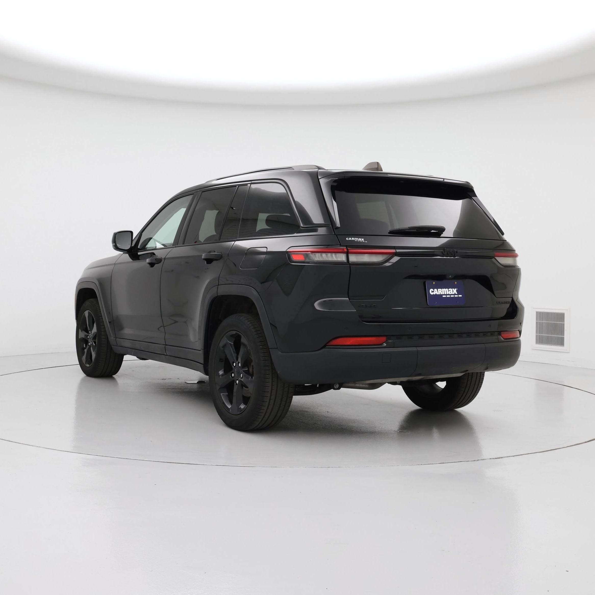 Thumbnail: 2023 Jeep Grand Cherokee - 2