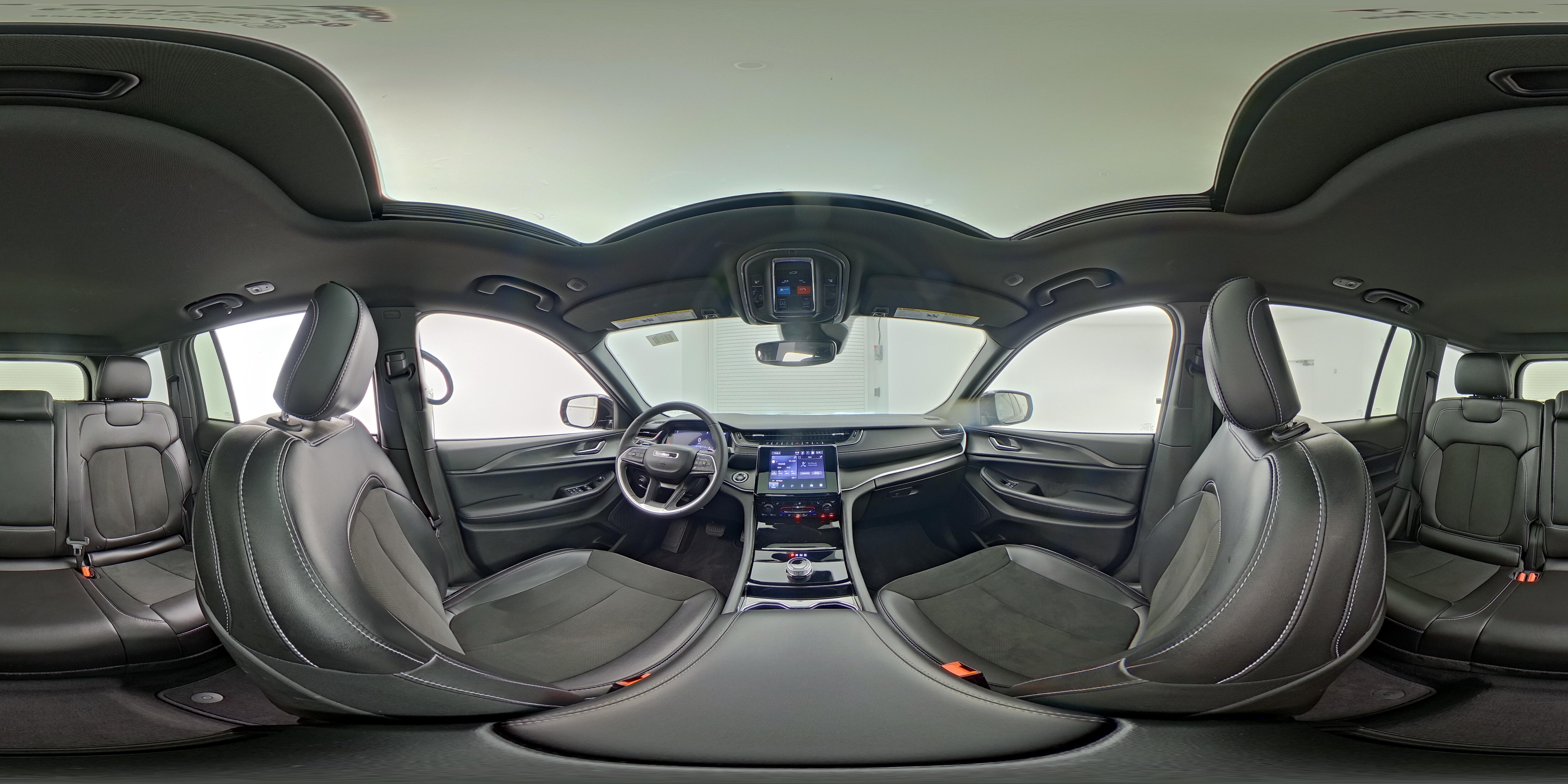 2023 Jeep Grand Cherokee Altitude - Photo 25