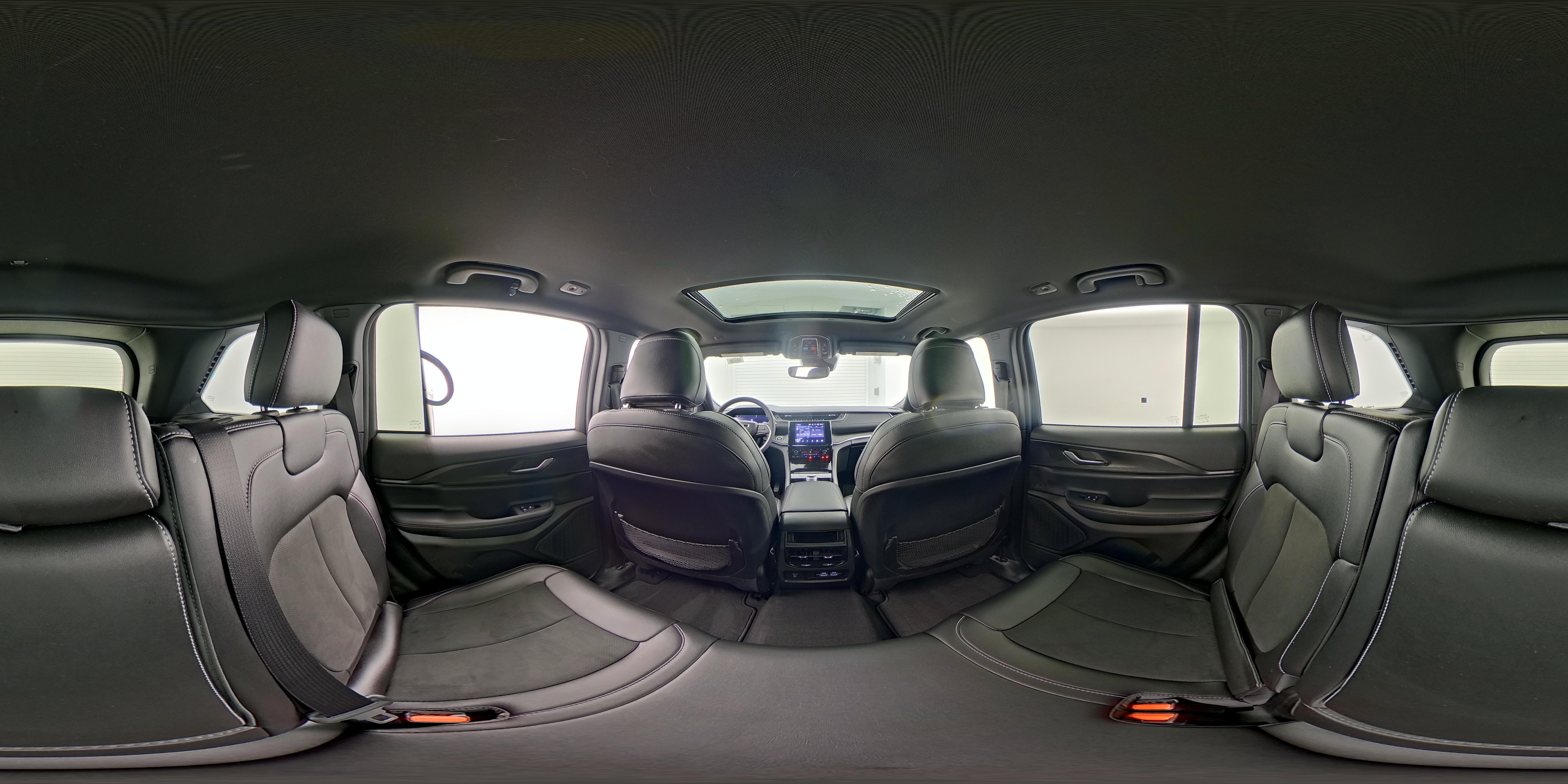 2023 Jeep Grand Cherokee Altitude - Photo 26