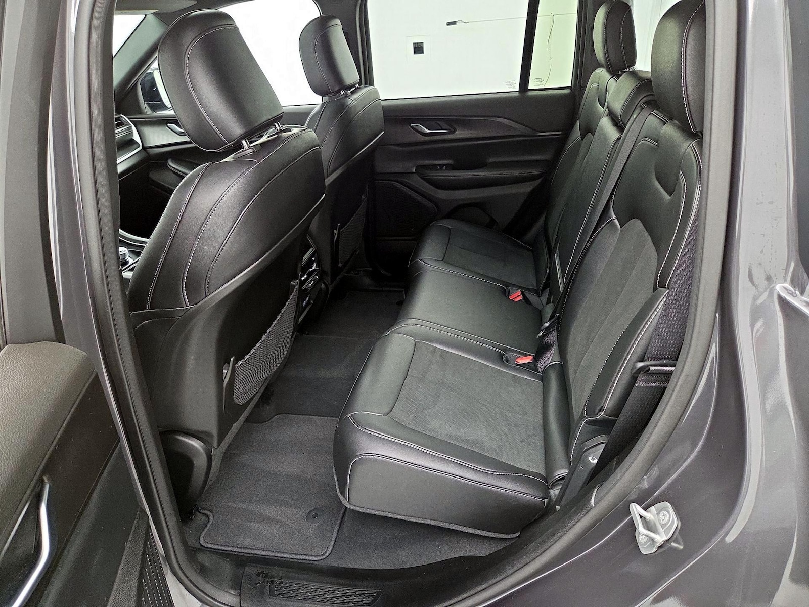 2023 Jeep Grand Cherokee Altitude - Photo 21