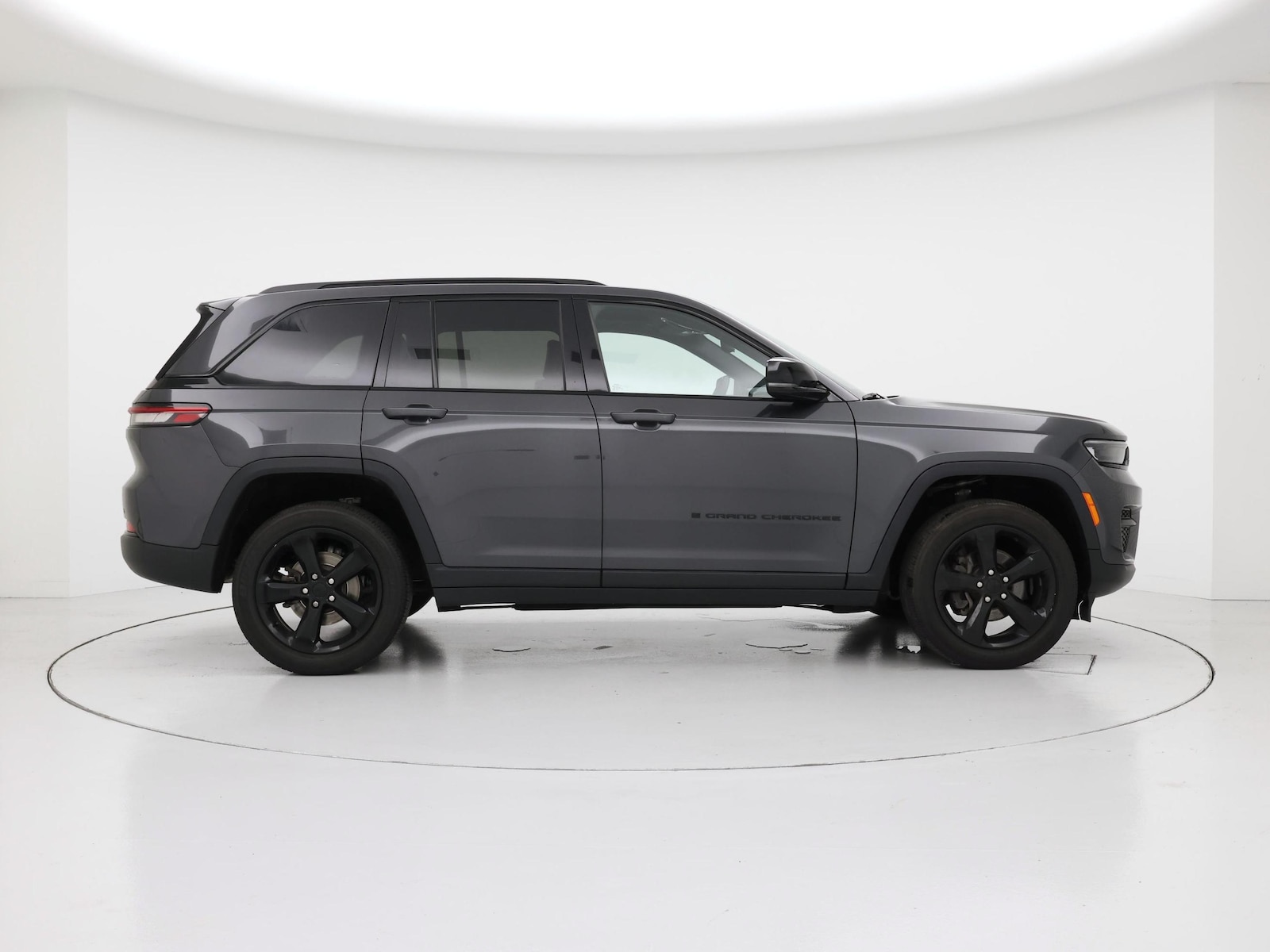 2023 Jeep Grand Cherokee Altitude - Photo 8