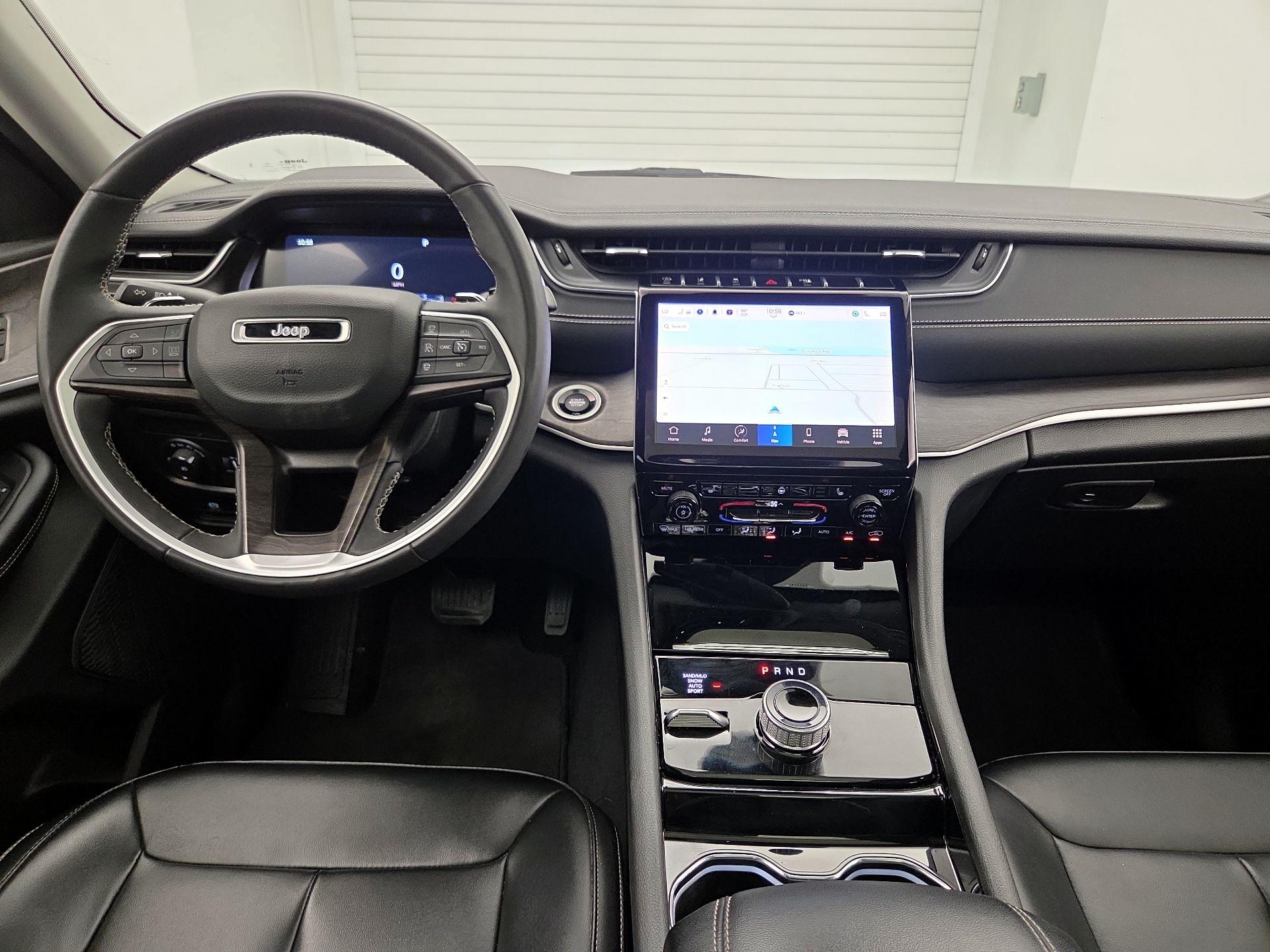 Thumbnail: 2023 Jeep Grand Cherokee L - 9