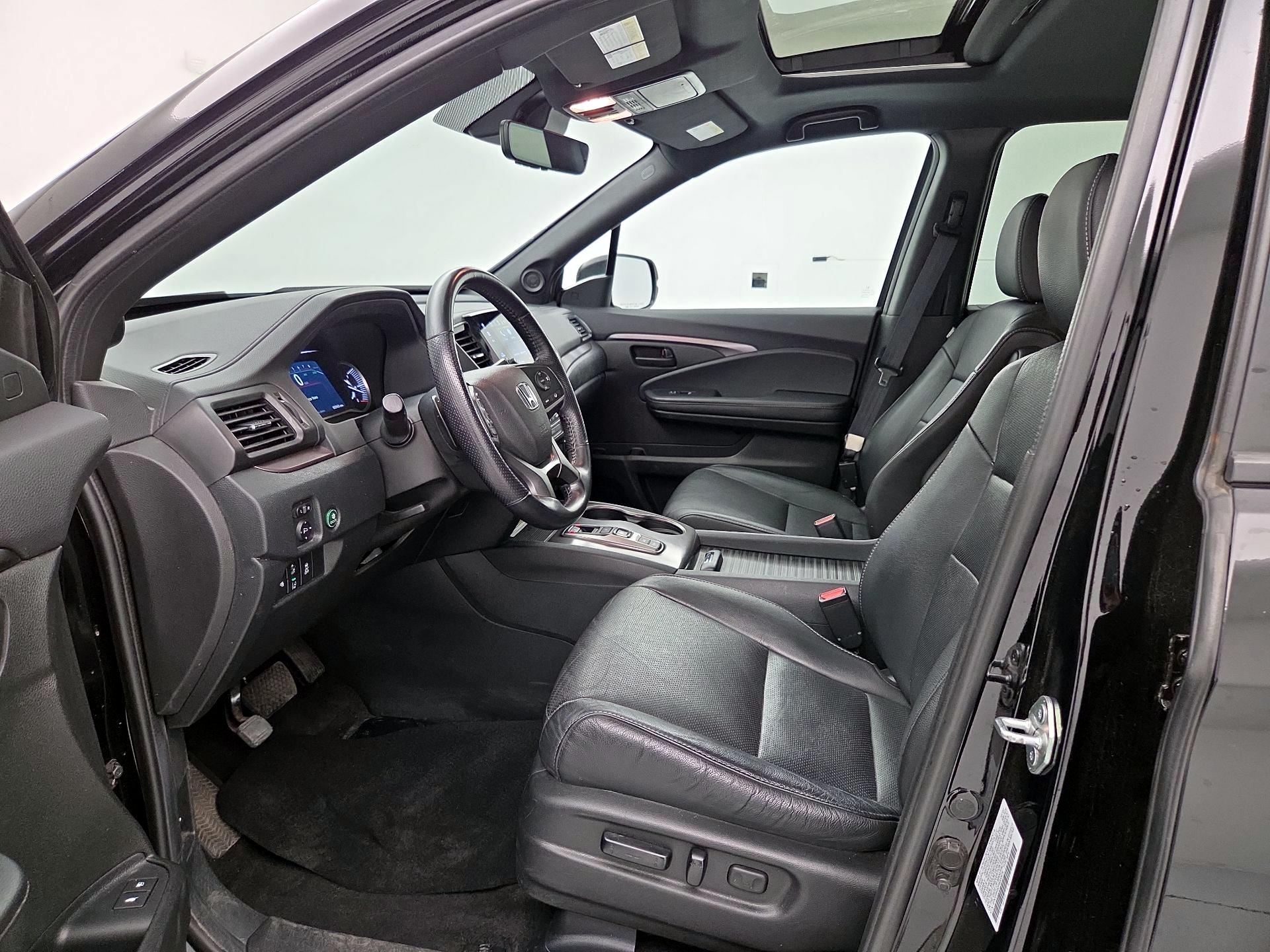 Thumbnail: 2023 Honda Passport - 11