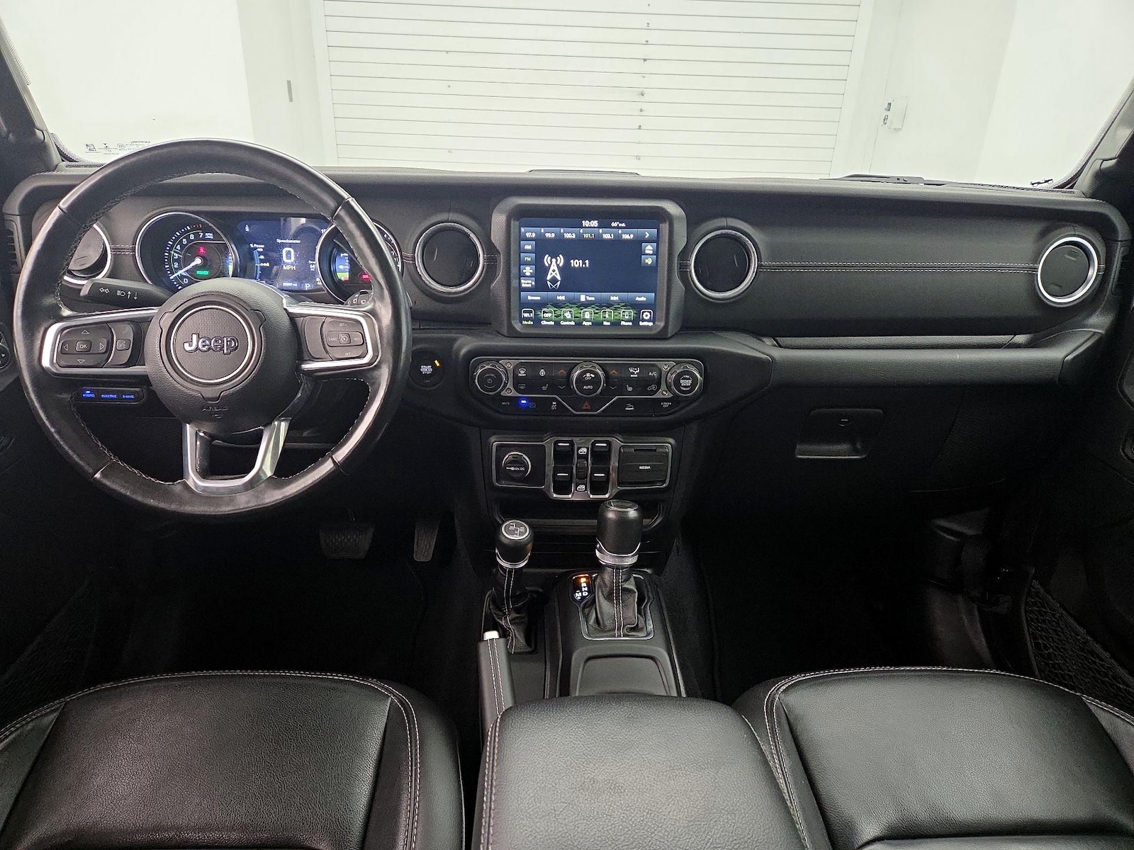 2023 Jeep Wrangler 4xe Sahara 4XE - Photo 10