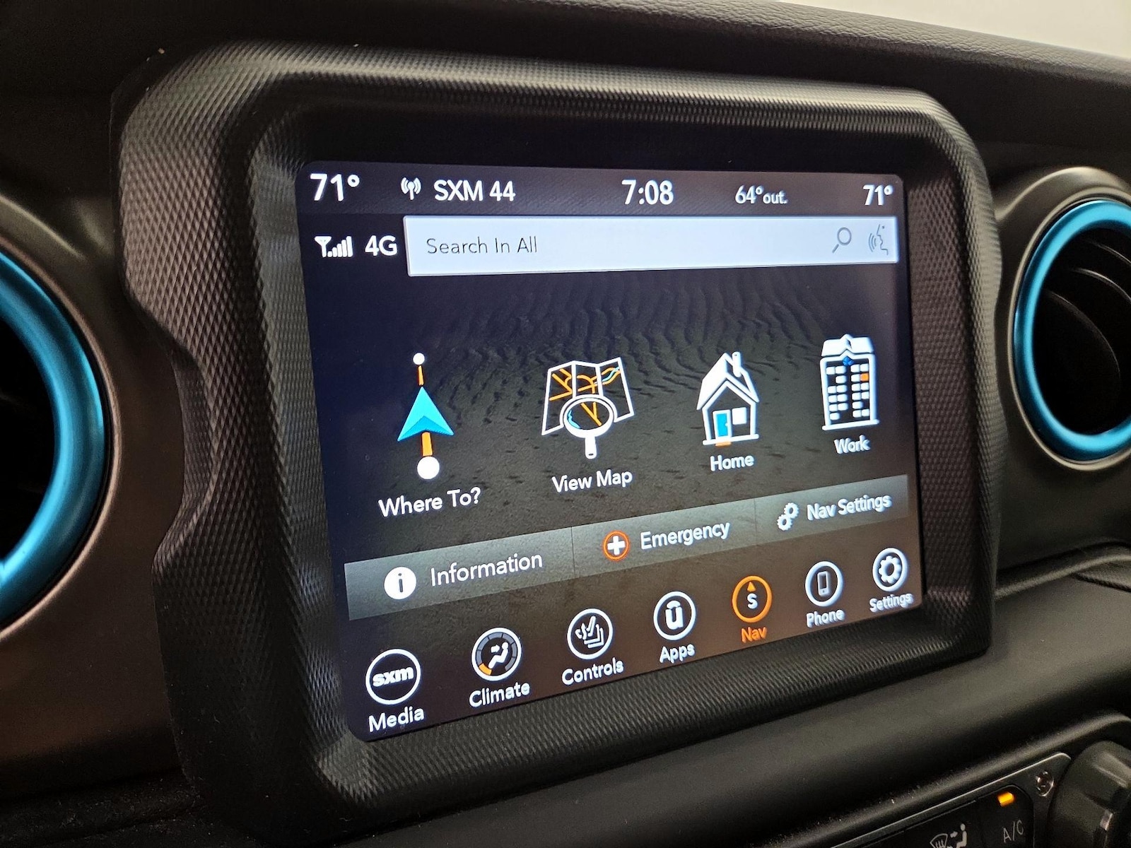 2023 Jeep Wrangler 4xe Willys 4XE - Photo 15