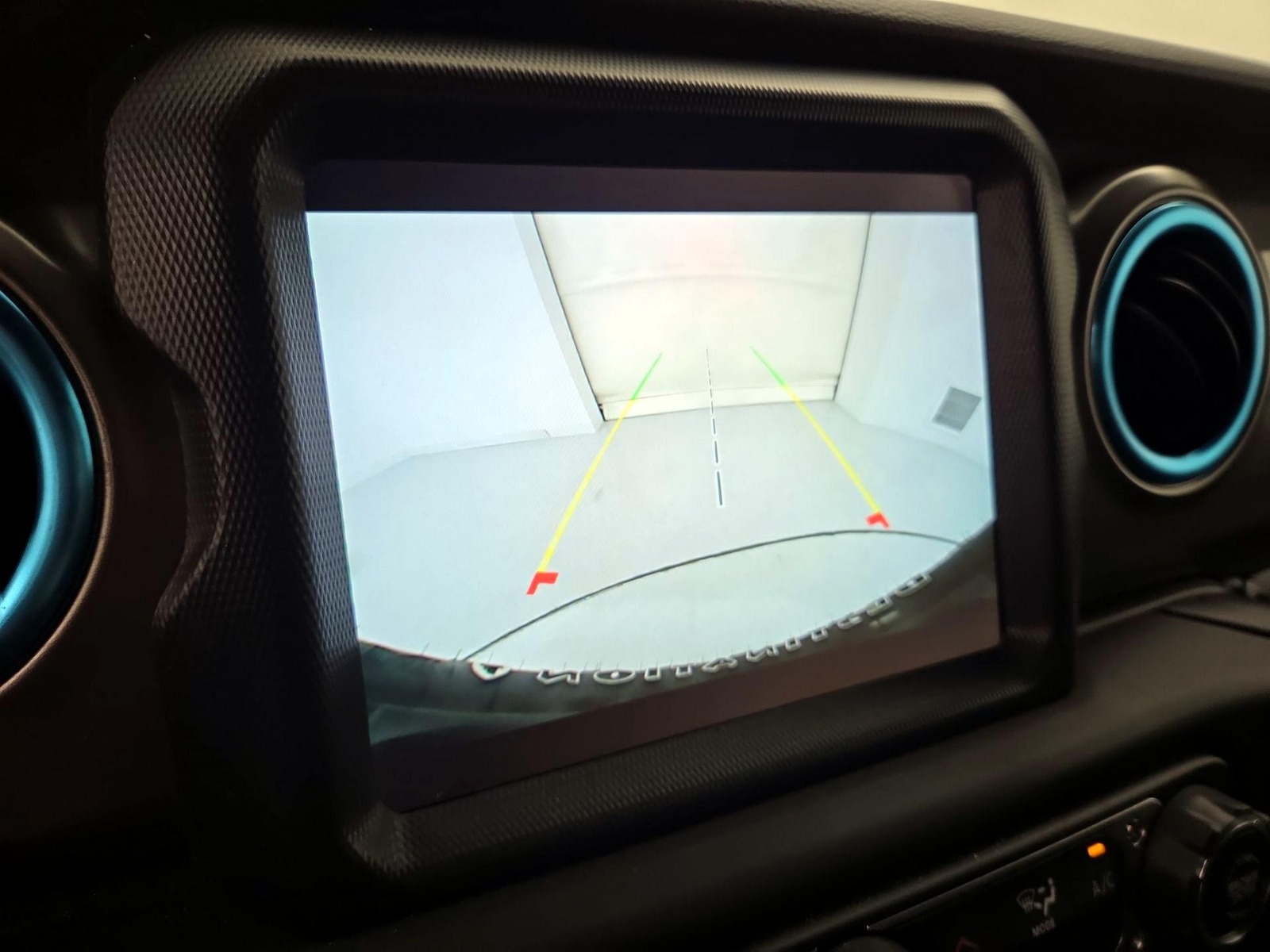 2023 Jeep Wrangler 4xe Willys 4XE - Photo 16