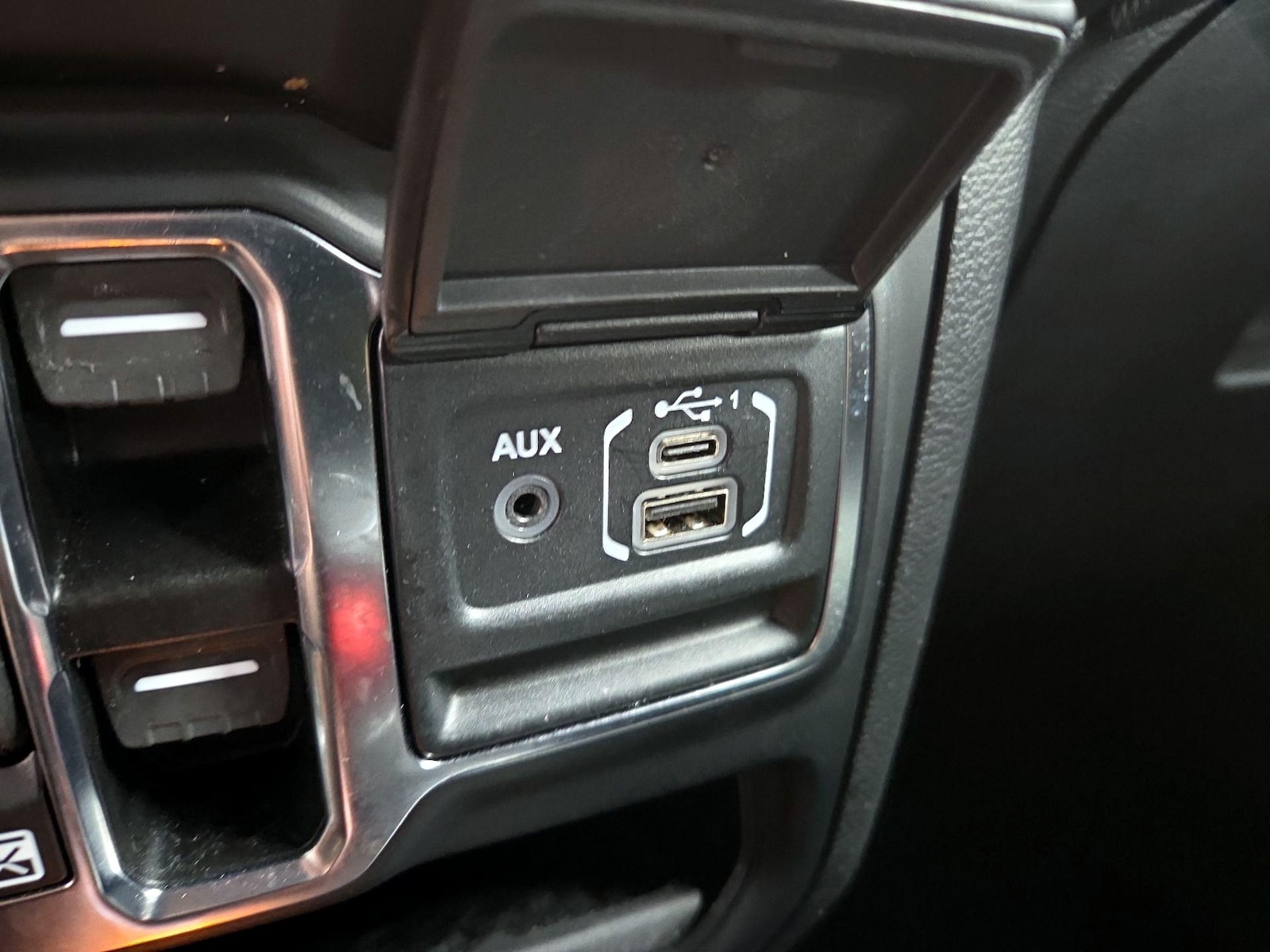 2023 Jeep Wrangler 4xe Willys 4XE - Photo 20