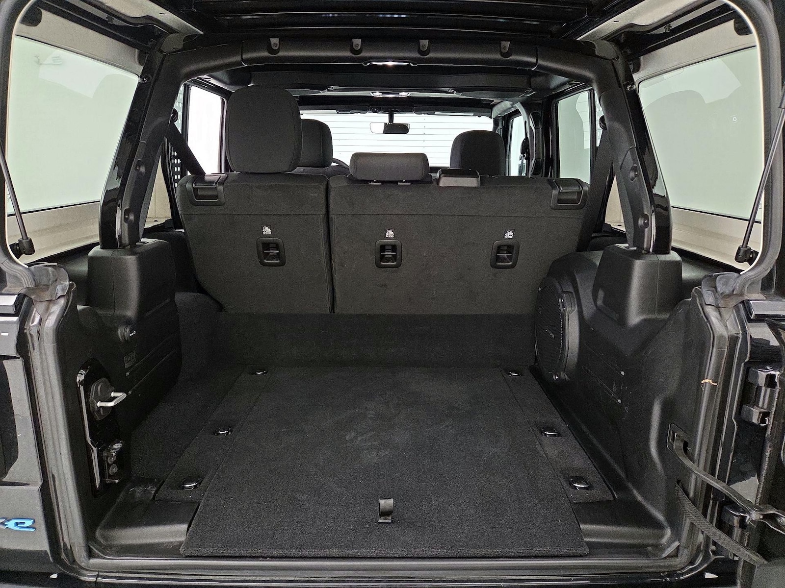 2023 Jeep Wrangler 4xe Willys 4XE - Photo 22