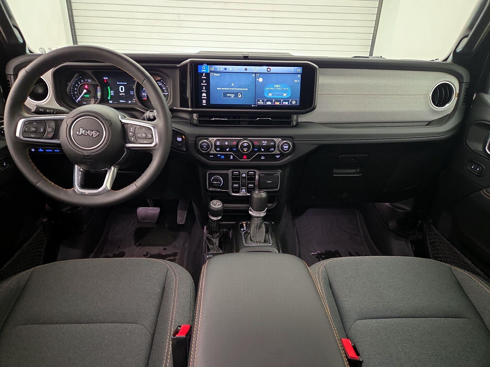 Thumbnail: 2024 Jeep Wrangler - 9