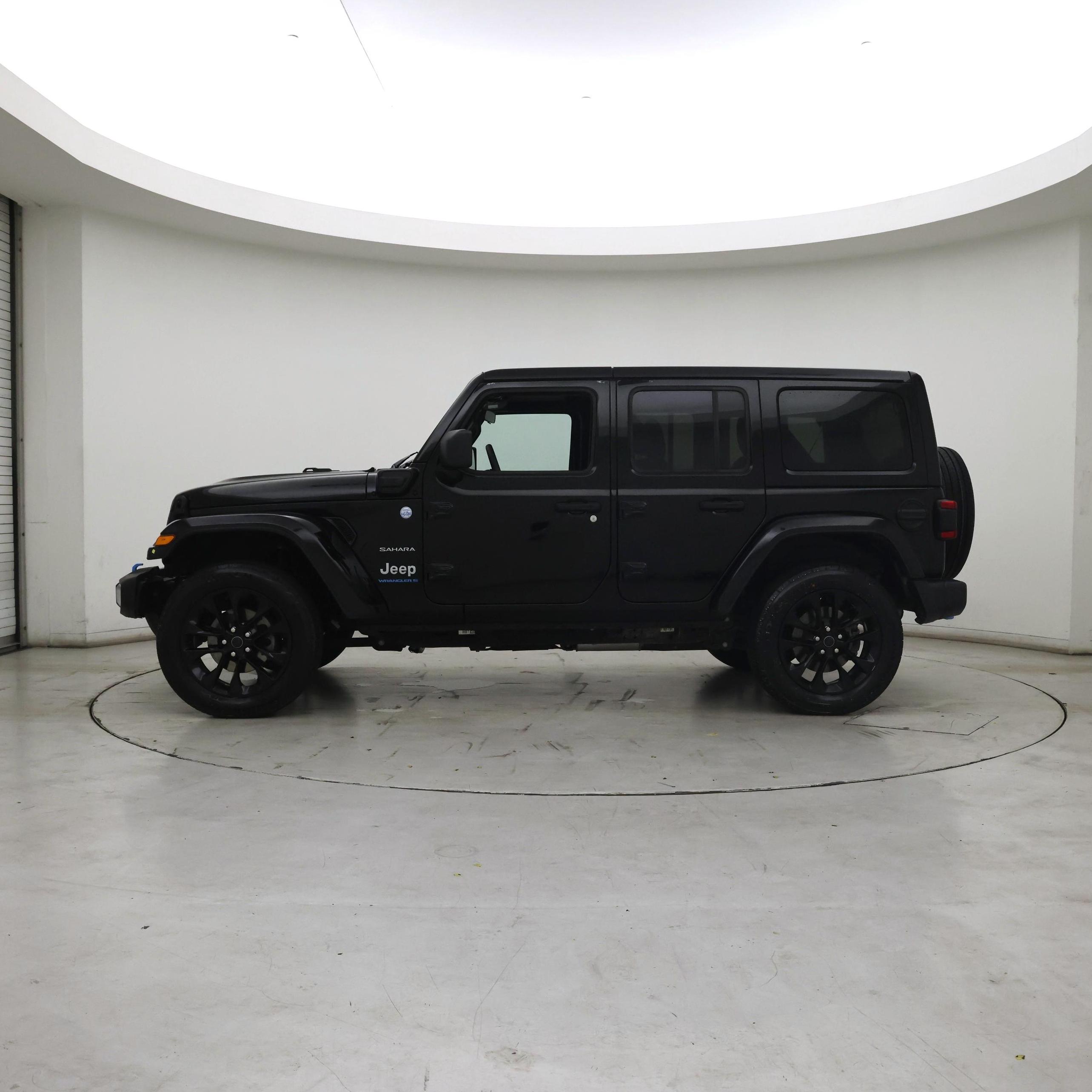 Thumbnail: 2024 Jeep Wrangler - 3