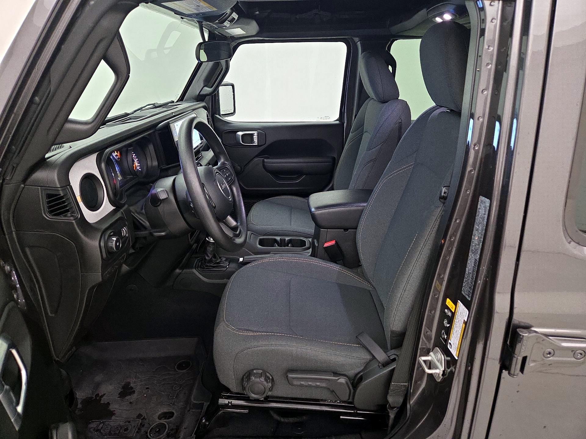 Thumbnail: 2024 Jeep Wrangler - 11