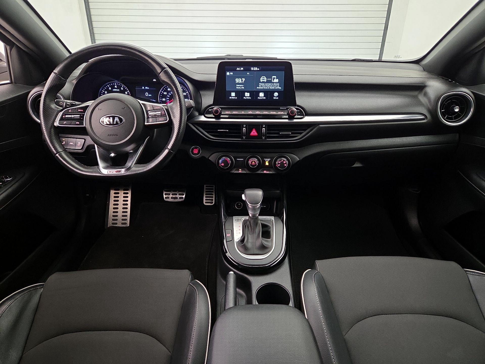 Thumbnail: 2021 Kia Forte - 9