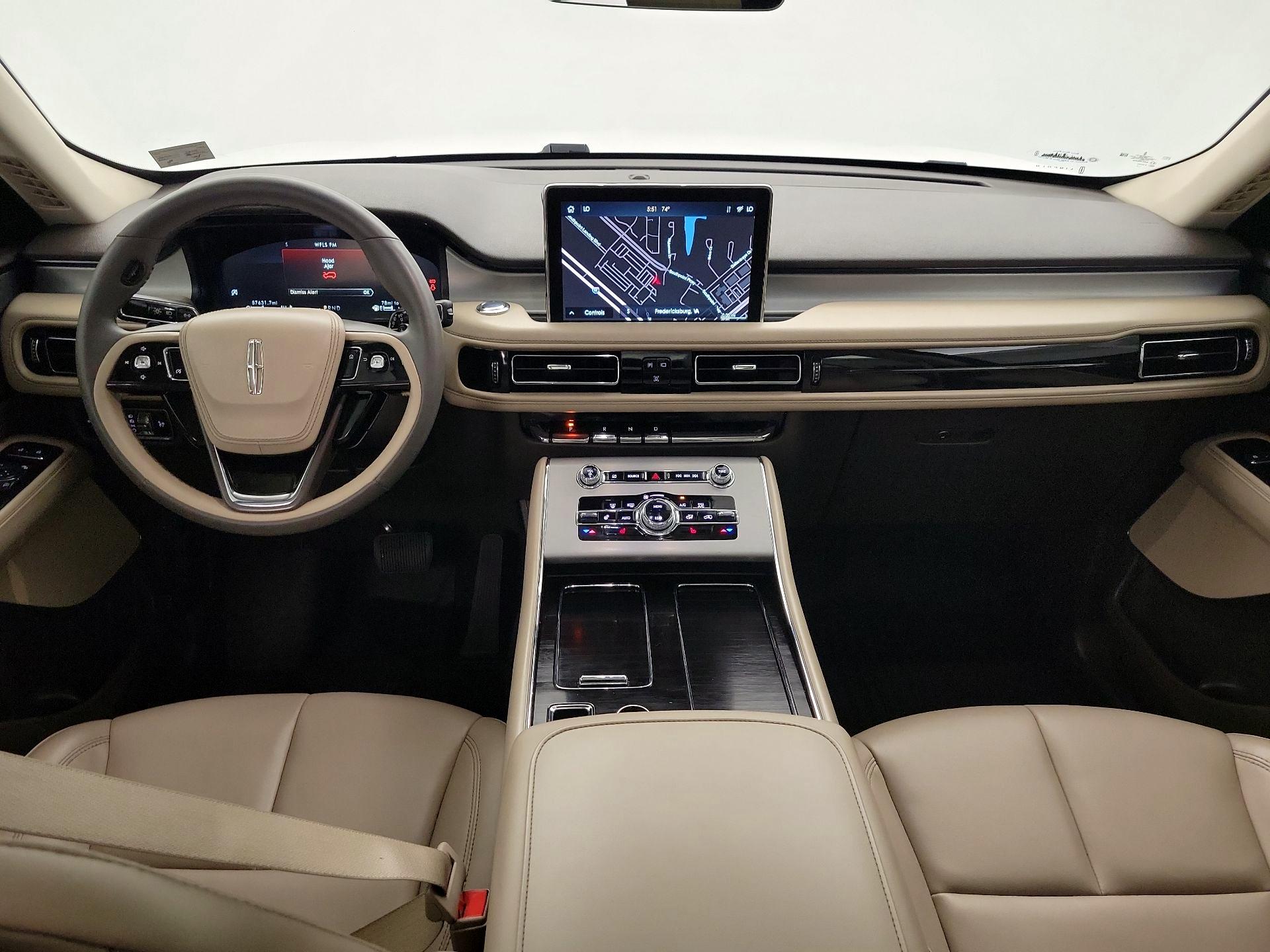 Thumbnail: 2022 Lincoln Aviator - 9
