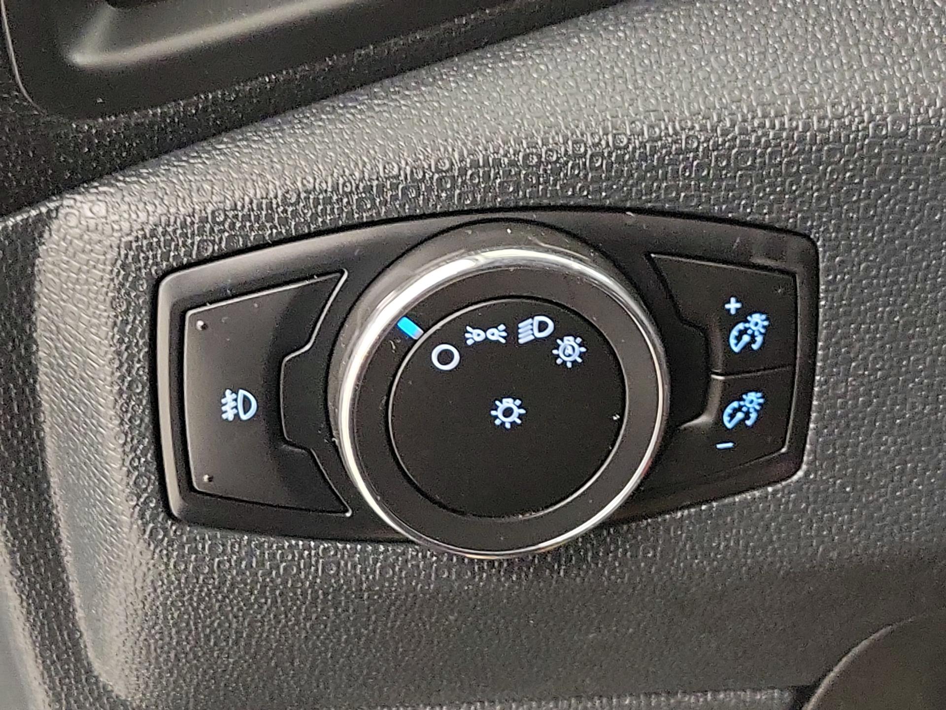 Thumbnail: 2021 Ford EcoSport - 13
