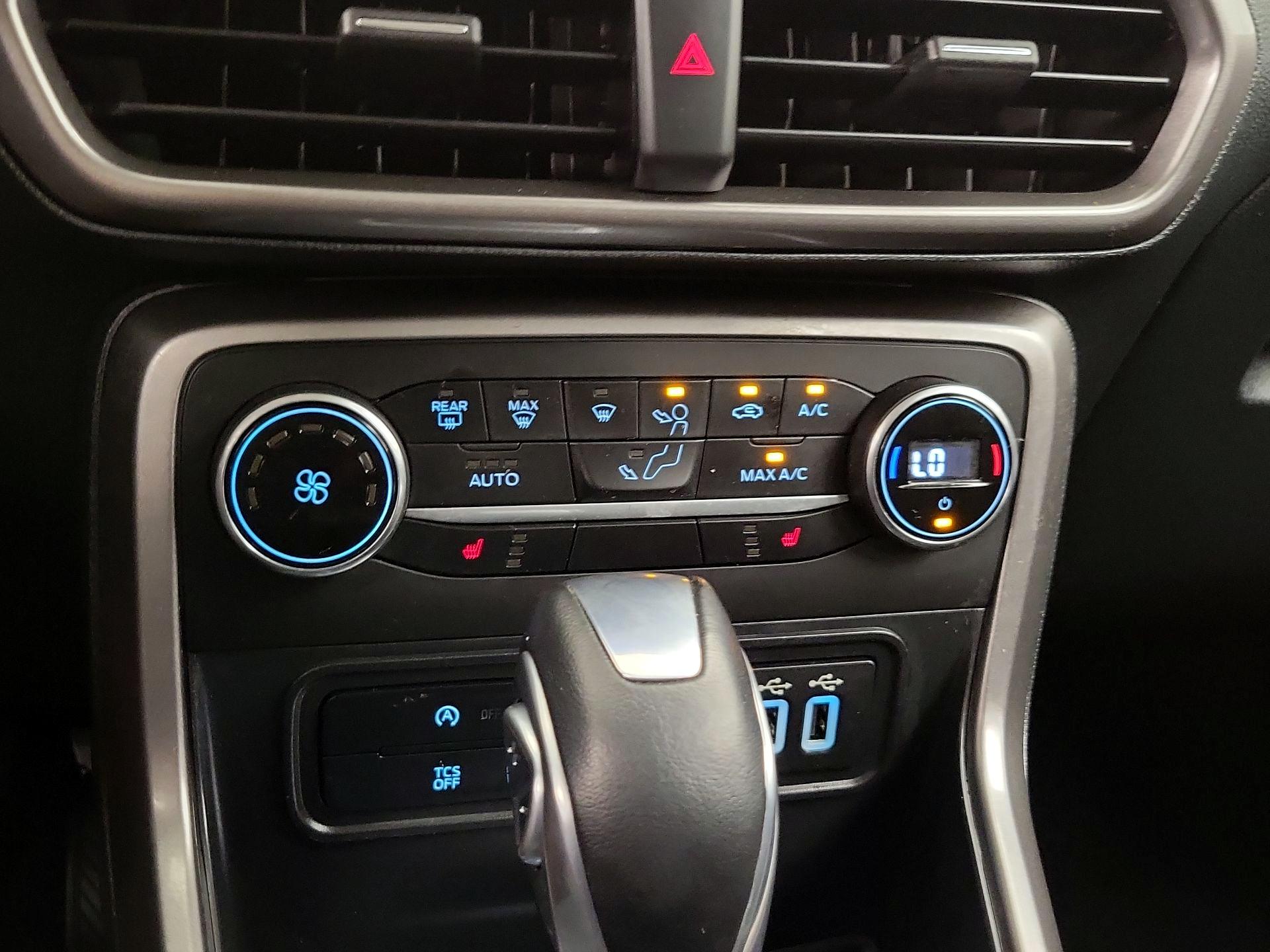 Thumbnail: 2021 Ford EcoSport - 16