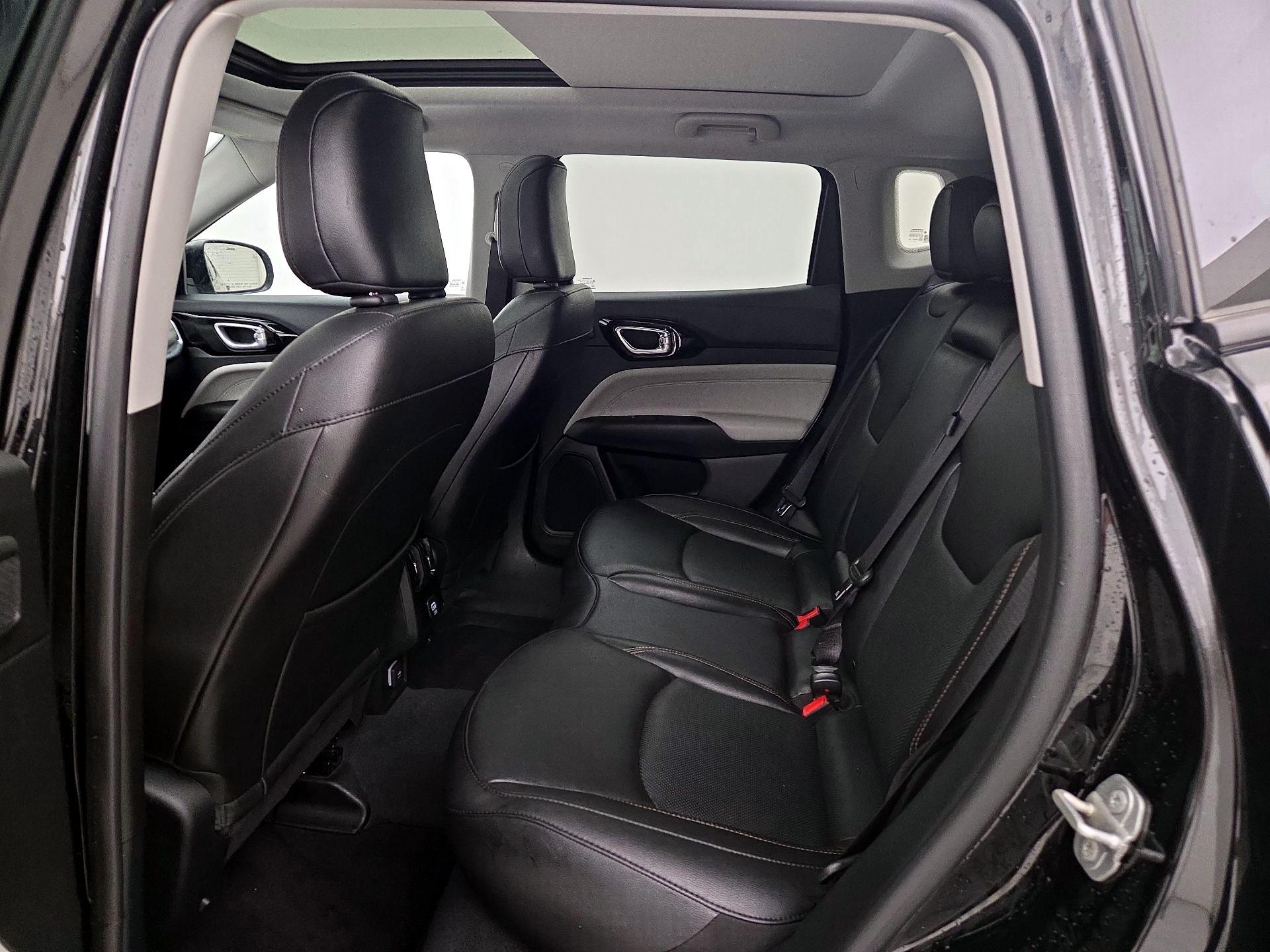 Thumbnail: 2022 Jeep Compass - 20