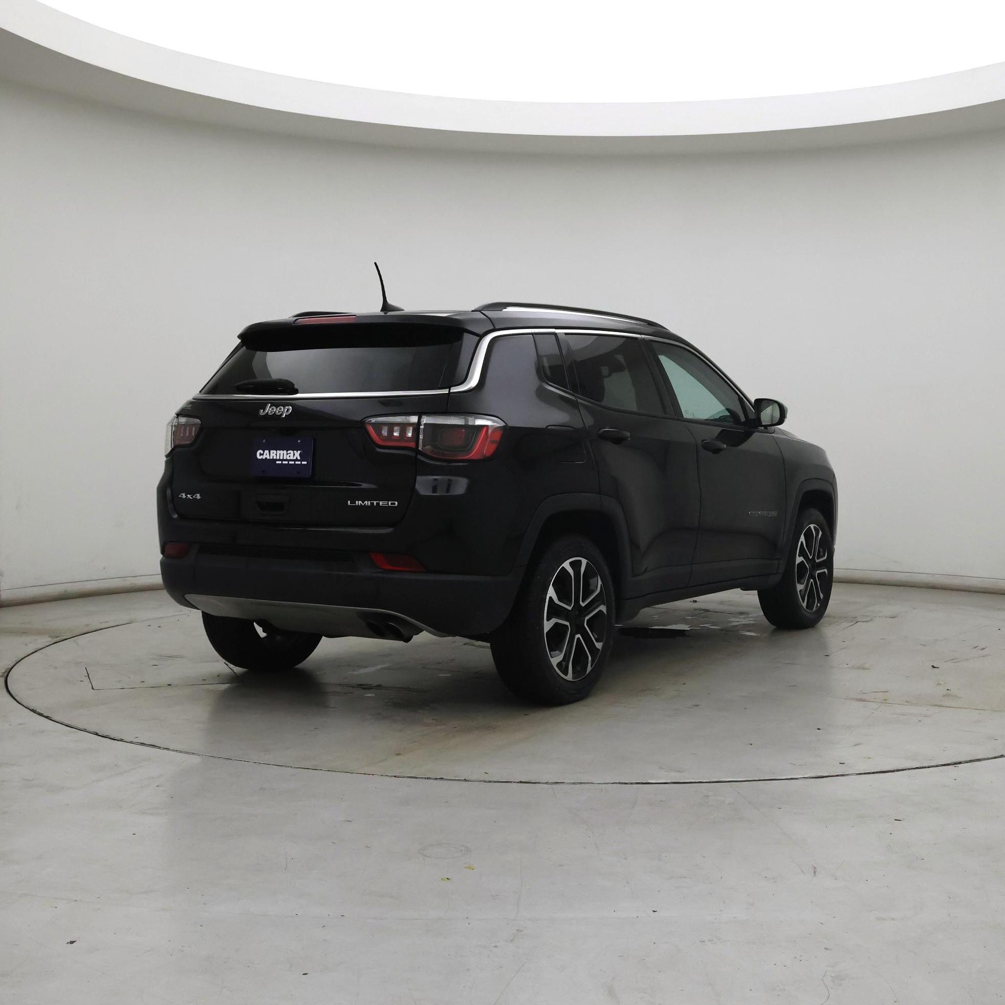 Thumbnail: 2022 Jeep Compass - 8