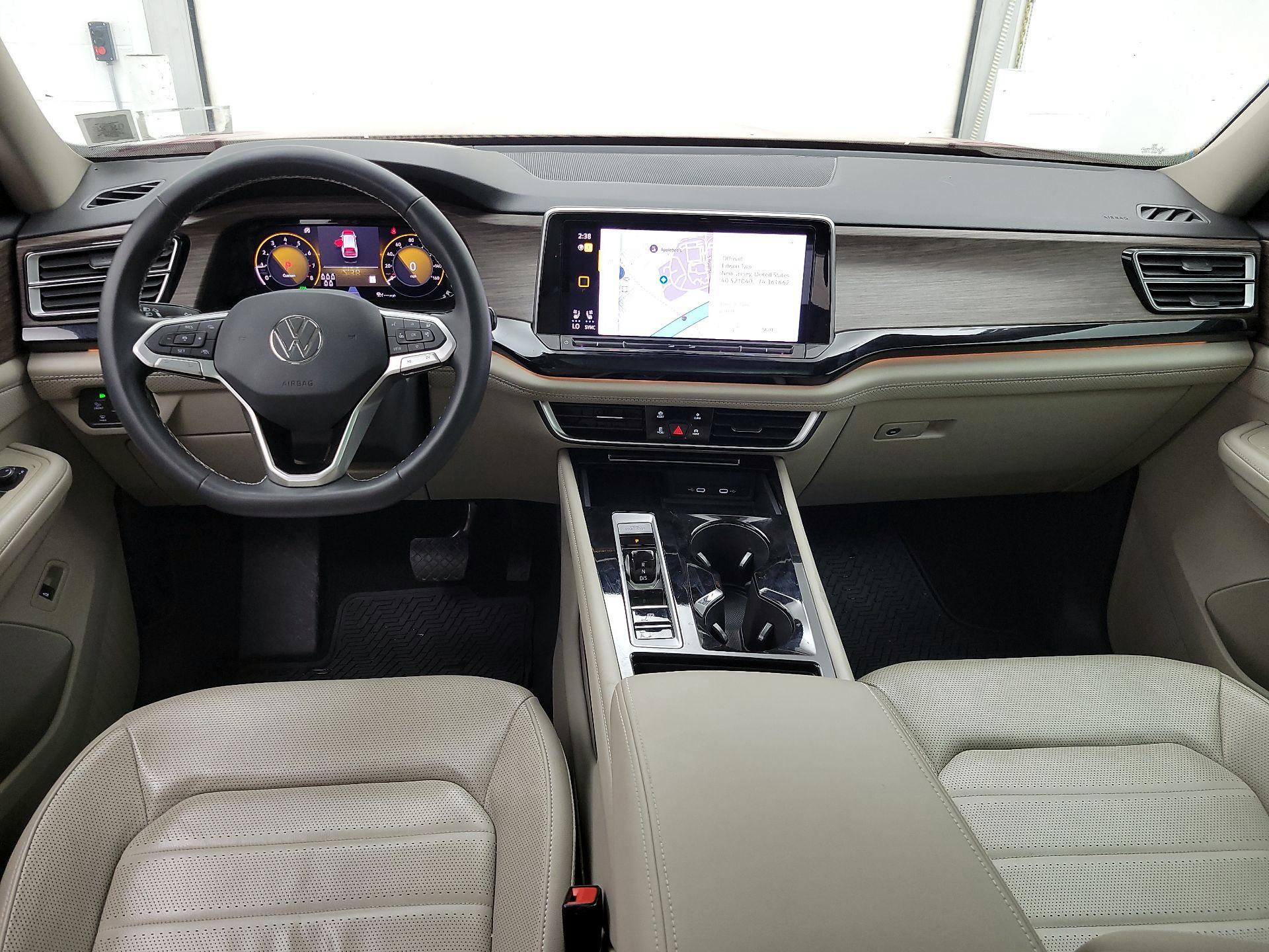 Thumbnail: 2024 Volkswagen Atlas - 9