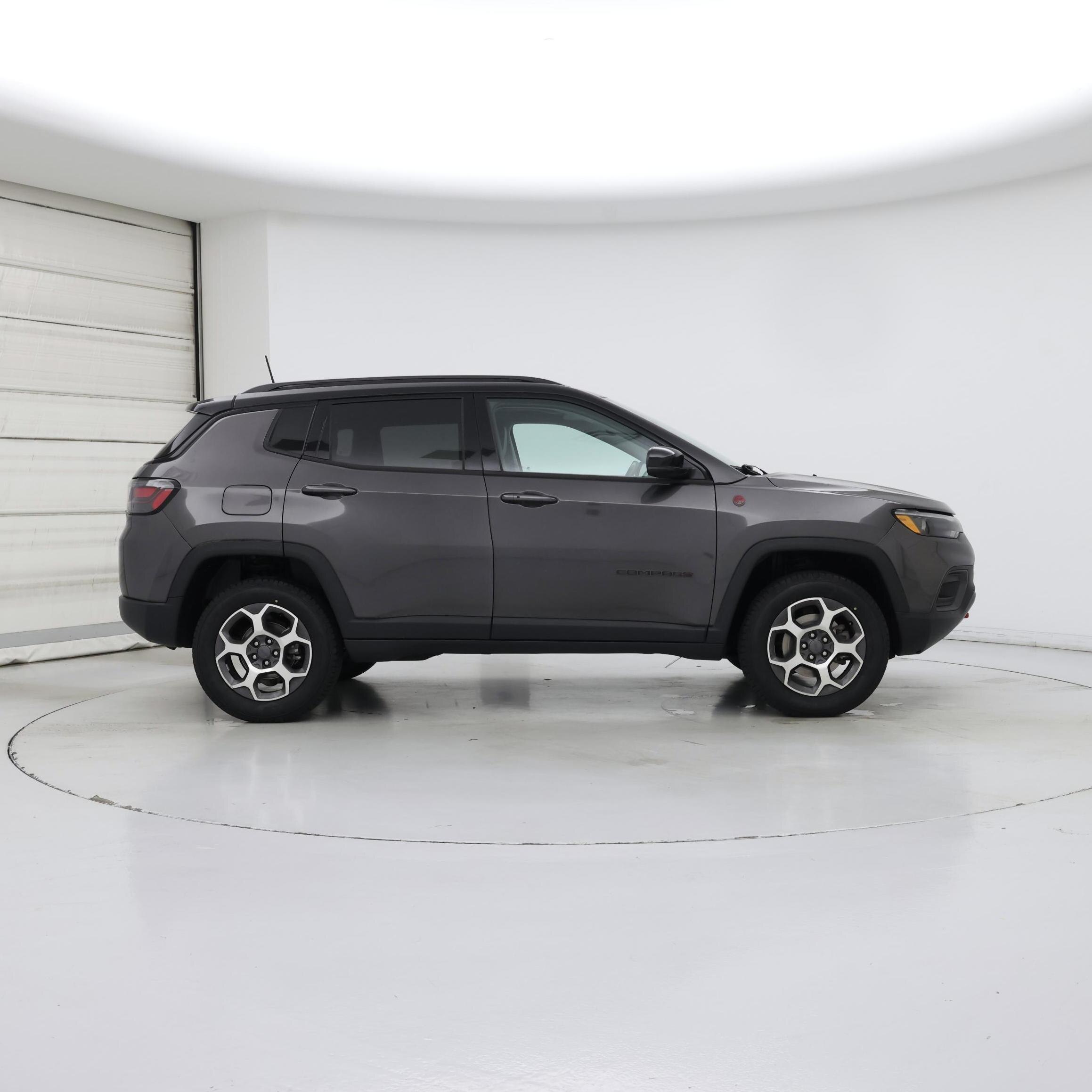Thumbnail: 2022 Jeep Compass - 7