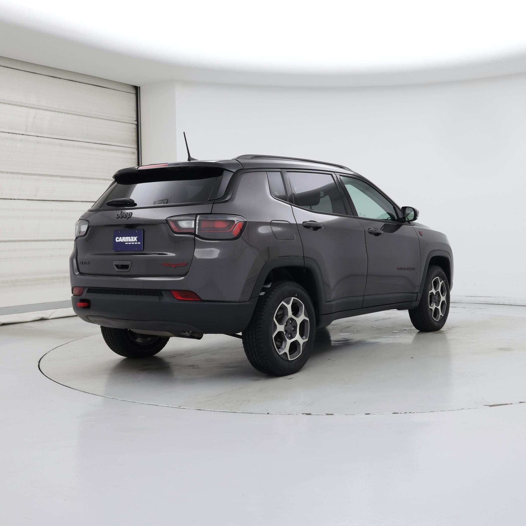 Thumbnail: 2022 Jeep Compass - 8