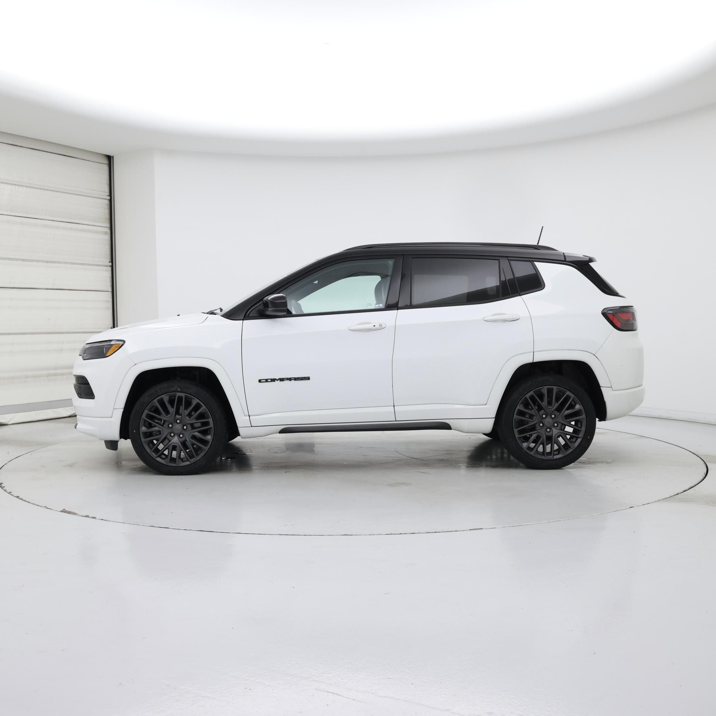 Thumbnail: 2023 Jeep Compass - 3