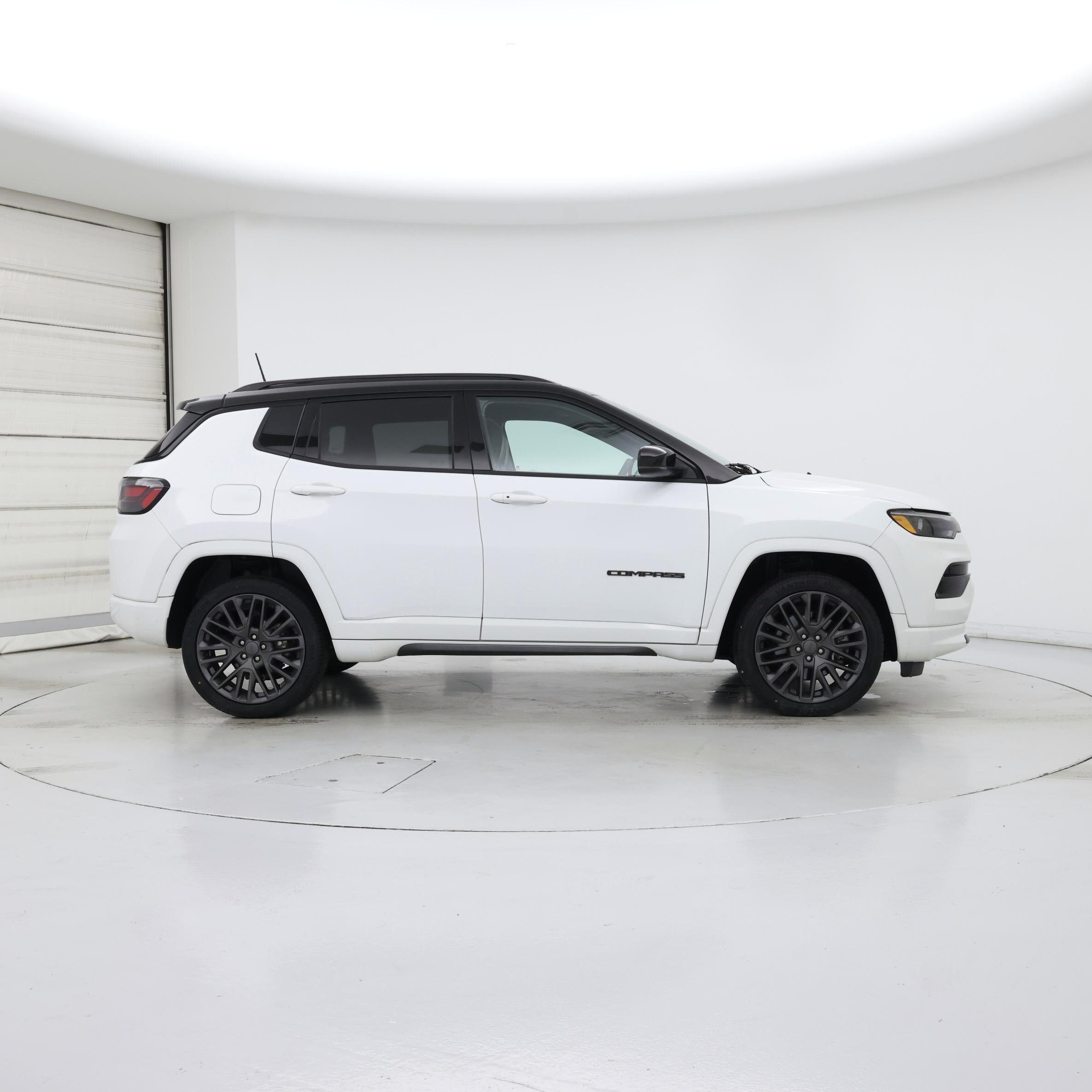 Thumbnail: 2023 Jeep Compass - 7