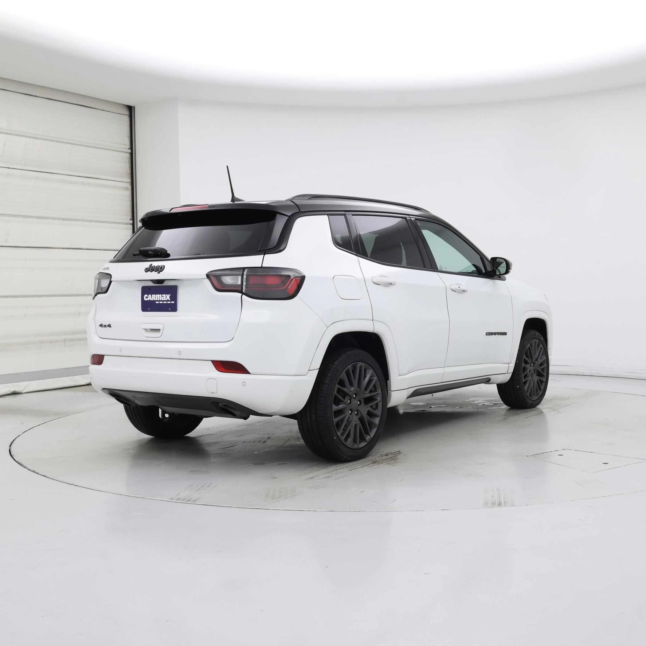 Thumbnail: 2023 Jeep Compass - 8