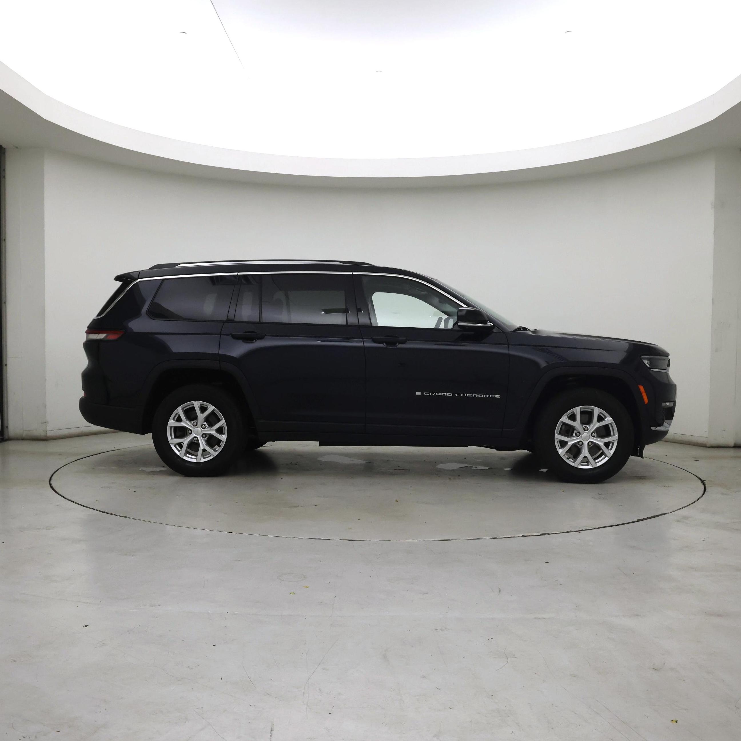 Thumbnail: 2023 Jeep Grand Cherokee L - 7
