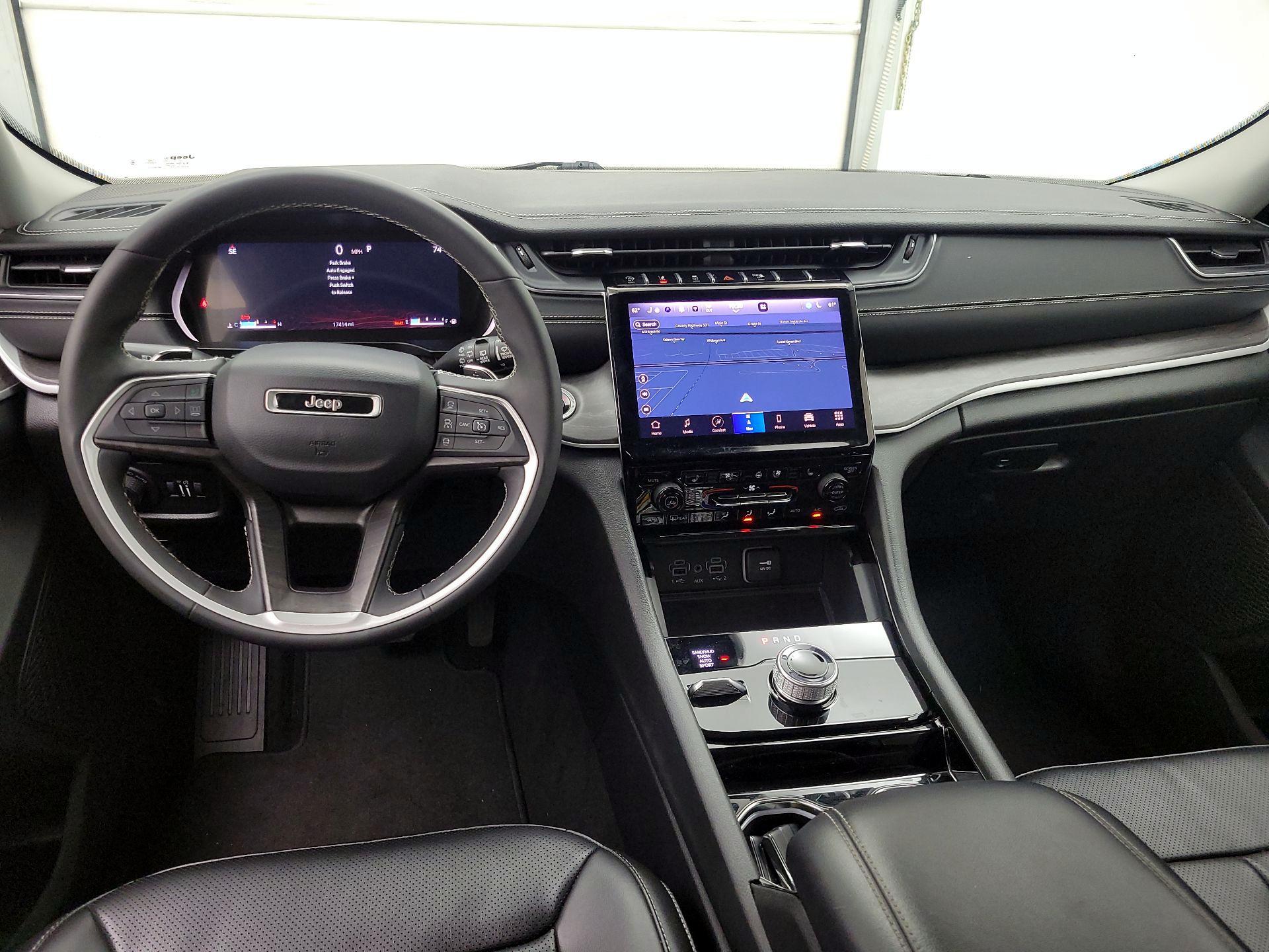 Thumbnail: 2023 Jeep Grand Cherokee - 9