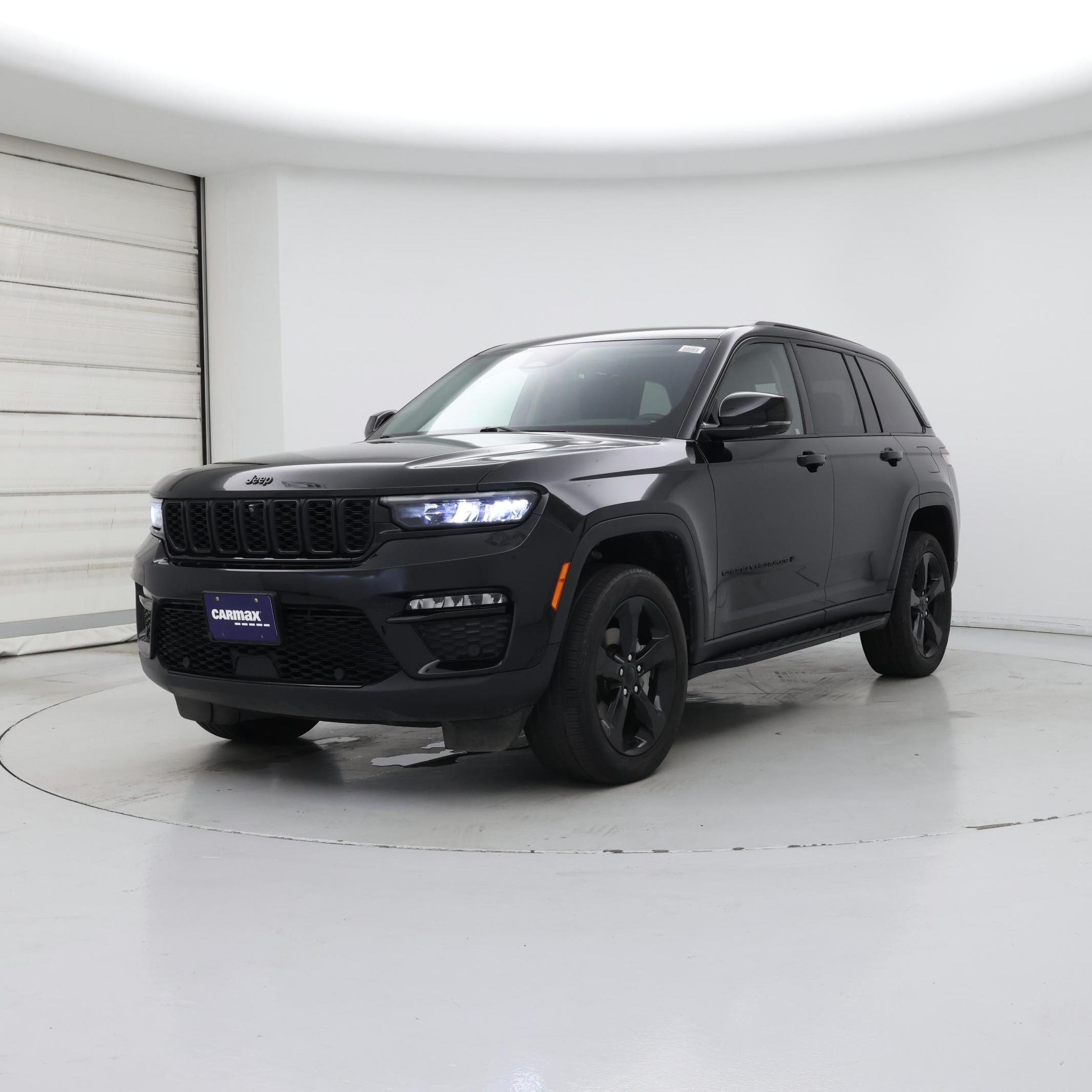 Thumbnail: 2023 Jeep Grand Cherokee - 4