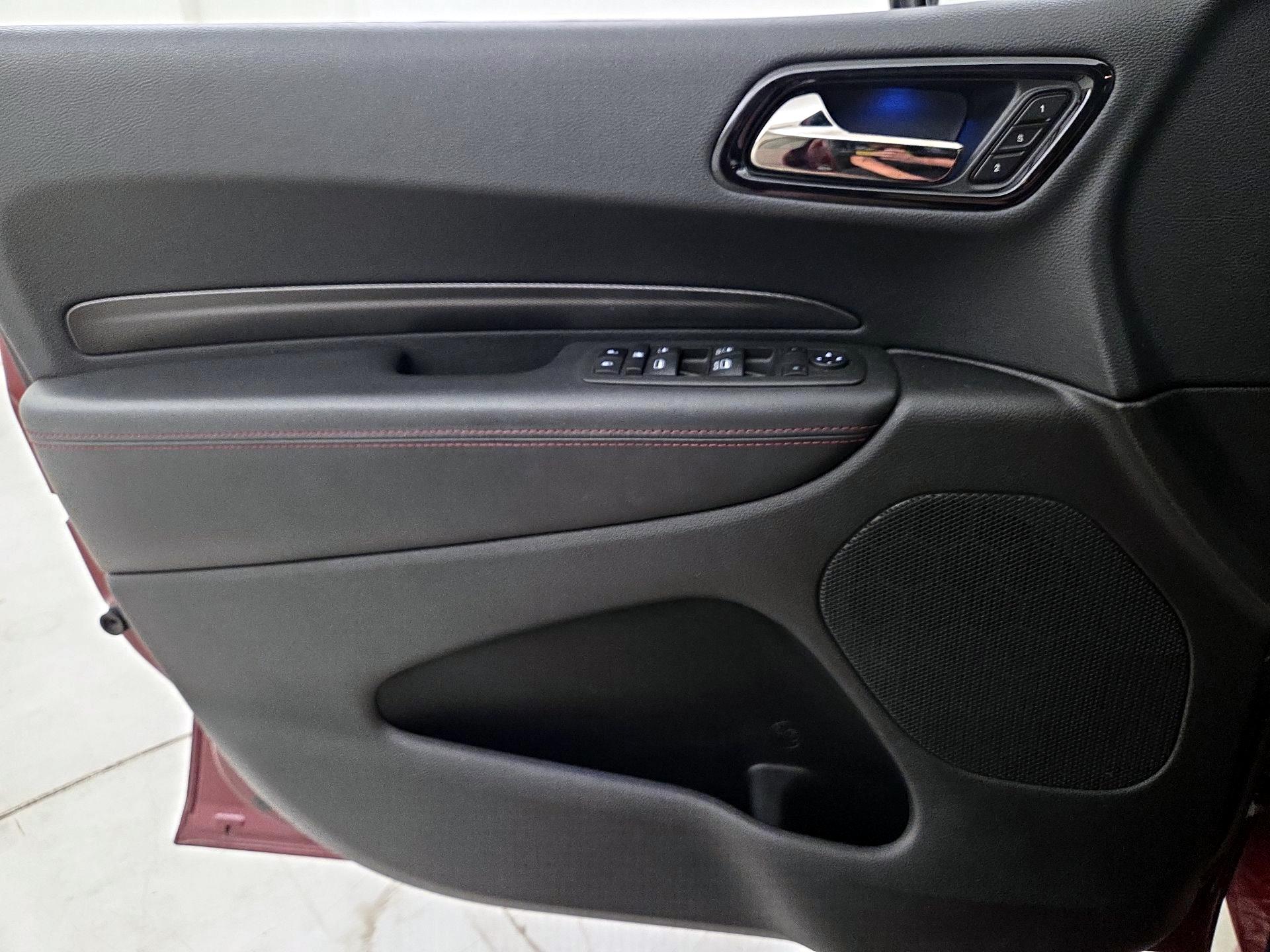 Thumbnail: 2022 Dodge Durango - 12