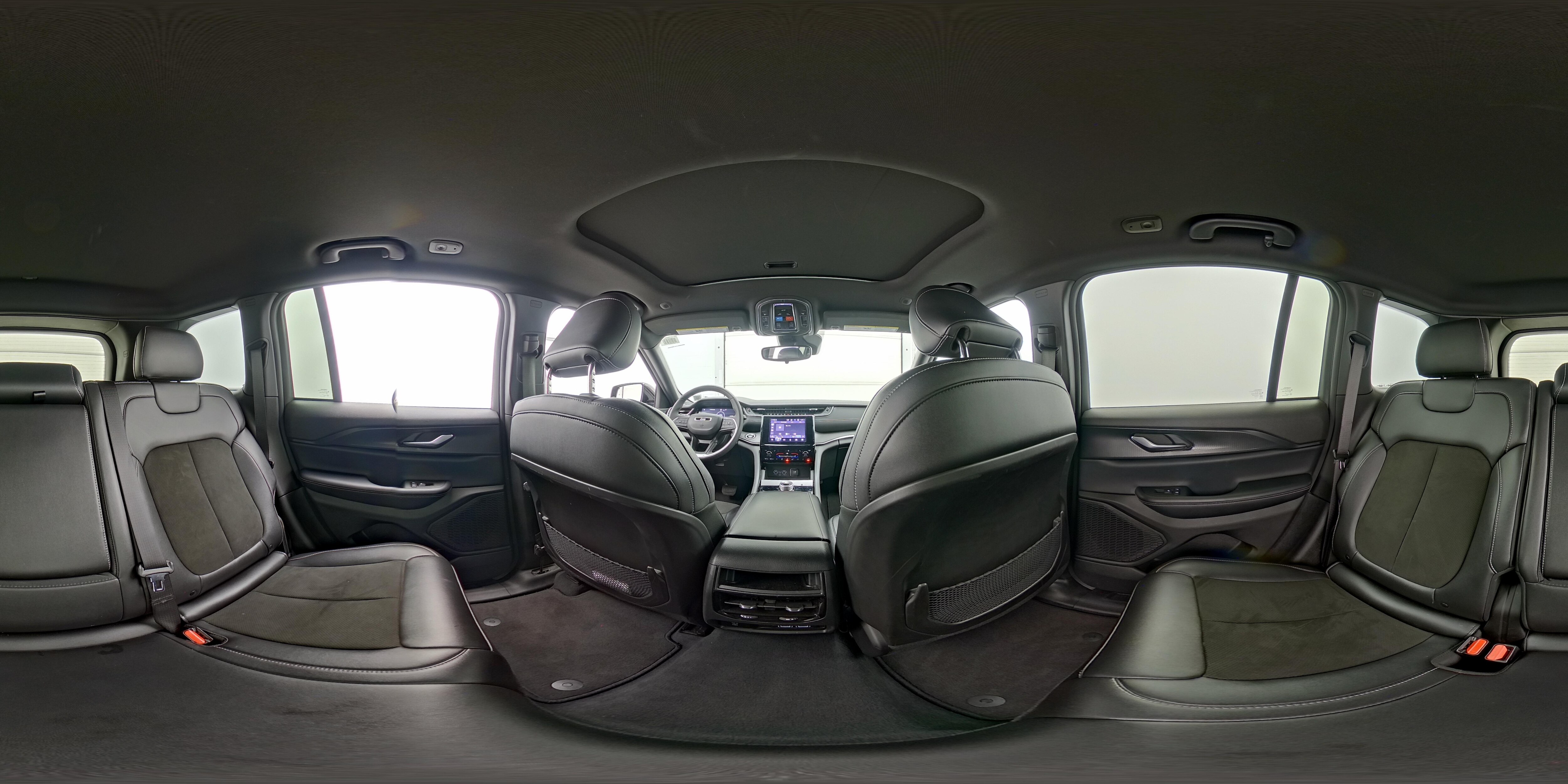 2023 Jeep Grand Cherokee Altitude - Photo 26