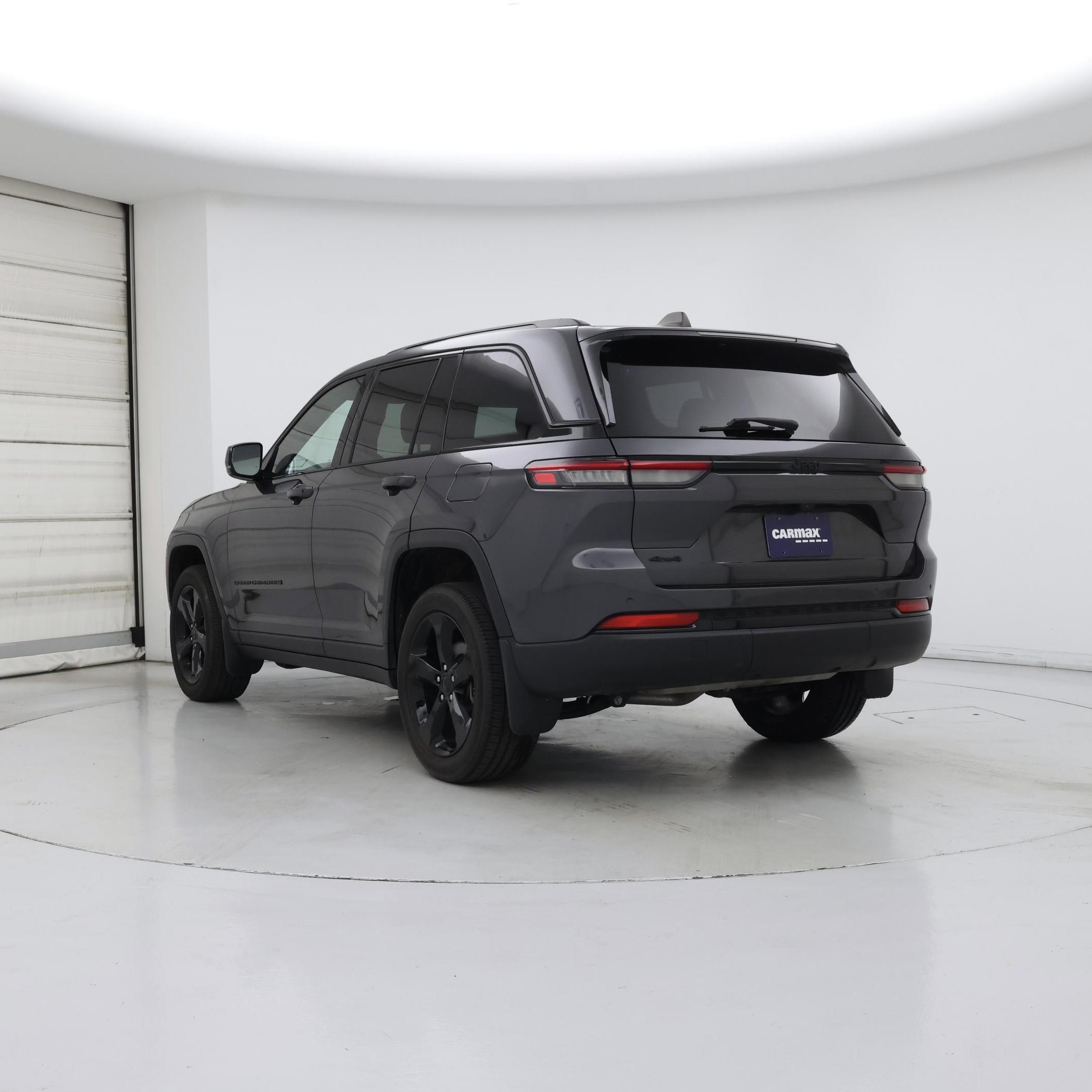 Thumbnail: 2023 Jeep Grand Cherokee - 2