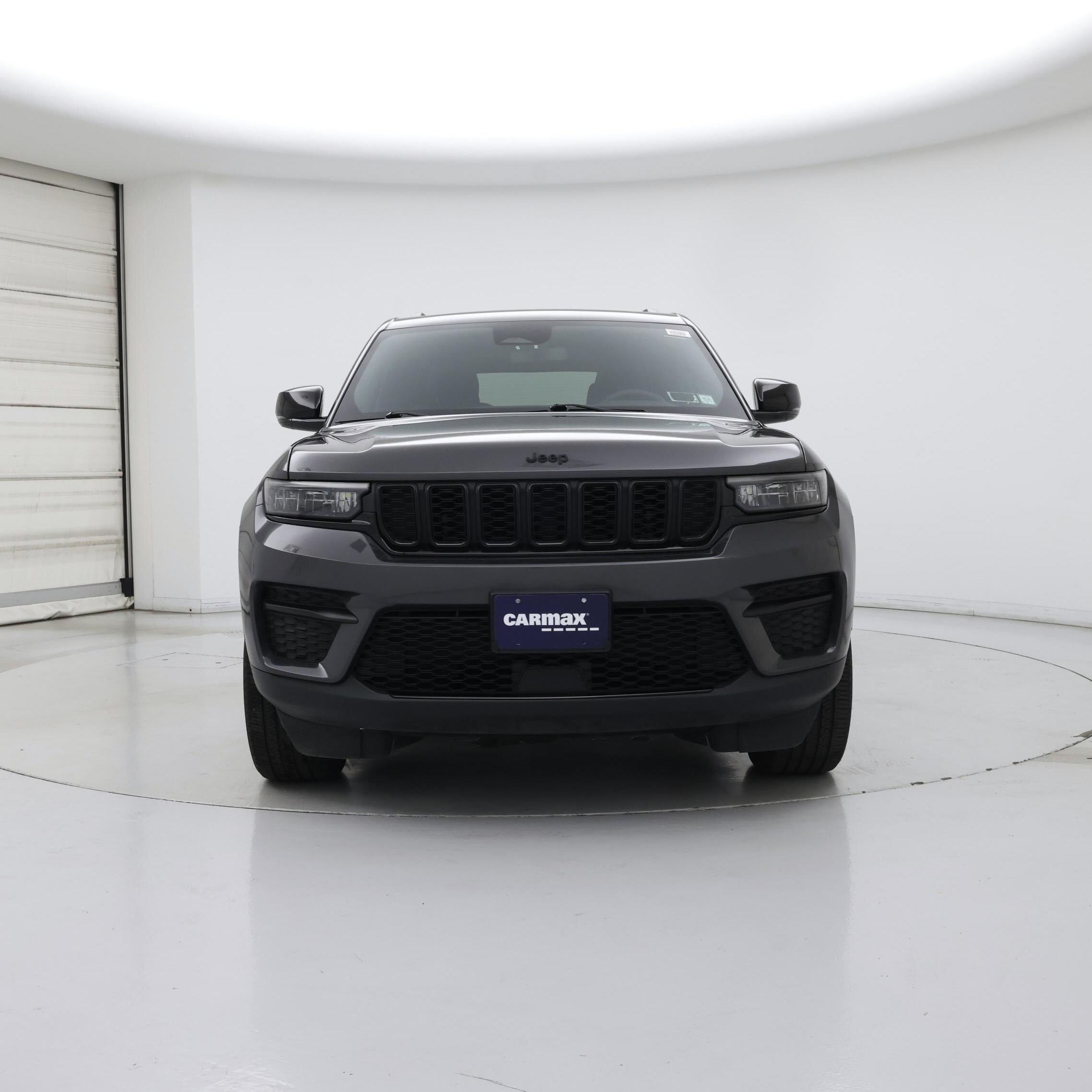 Thumbnail: 2023 Jeep Grand Cherokee - 5