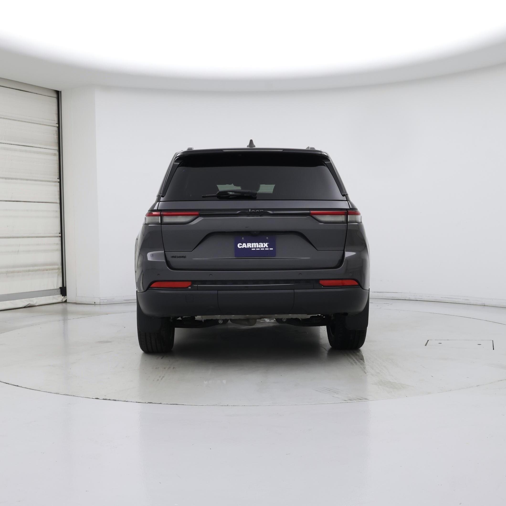 Thumbnail: 2023 Jeep Grand Cherokee - 6