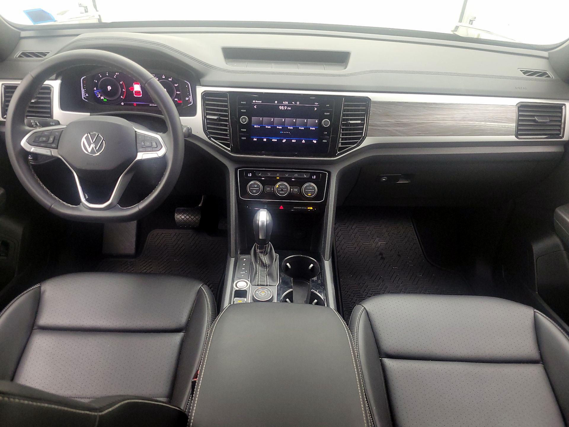 Thumbnail: 2023 Volkswagen Atlas - 9