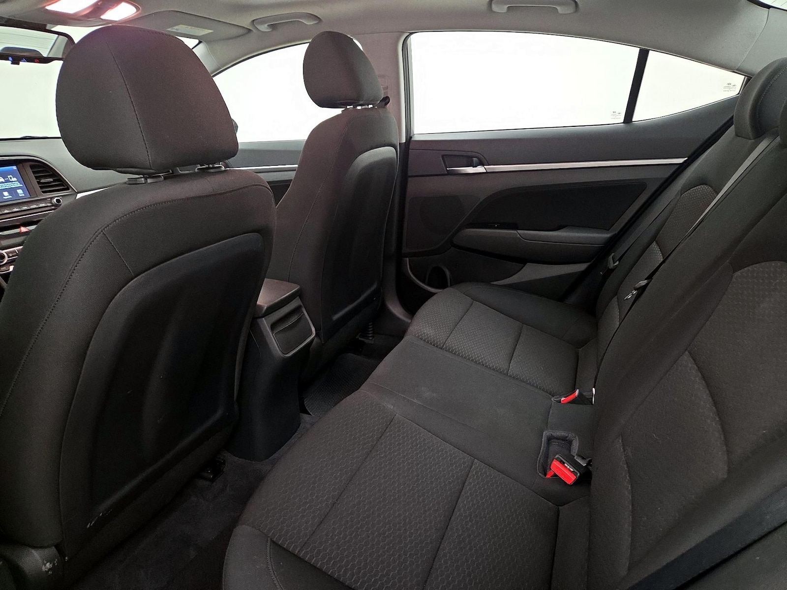2020 Hyundai Elantra Value Edition - Photo 15