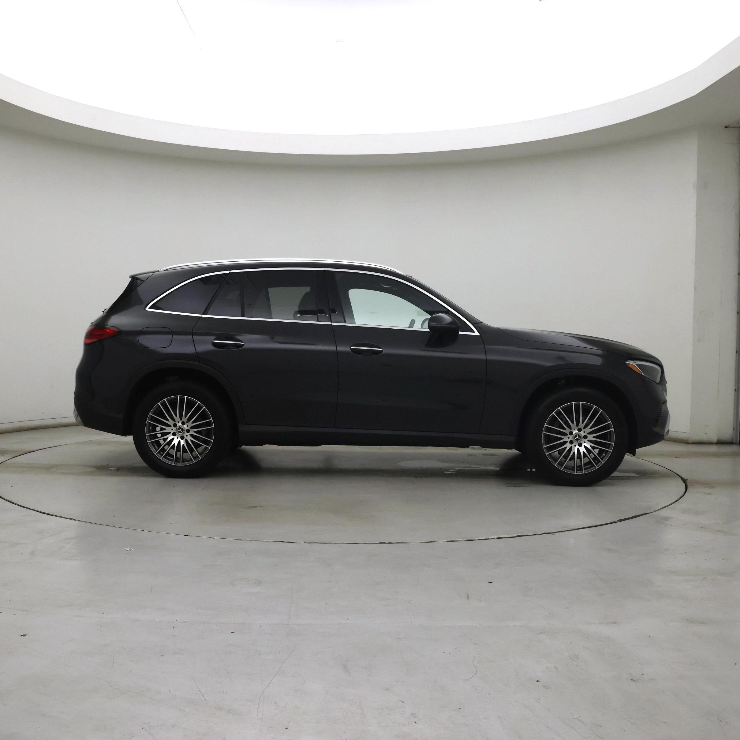 Thumbnail: 2024 Mercedes-Benz GLC - 7
