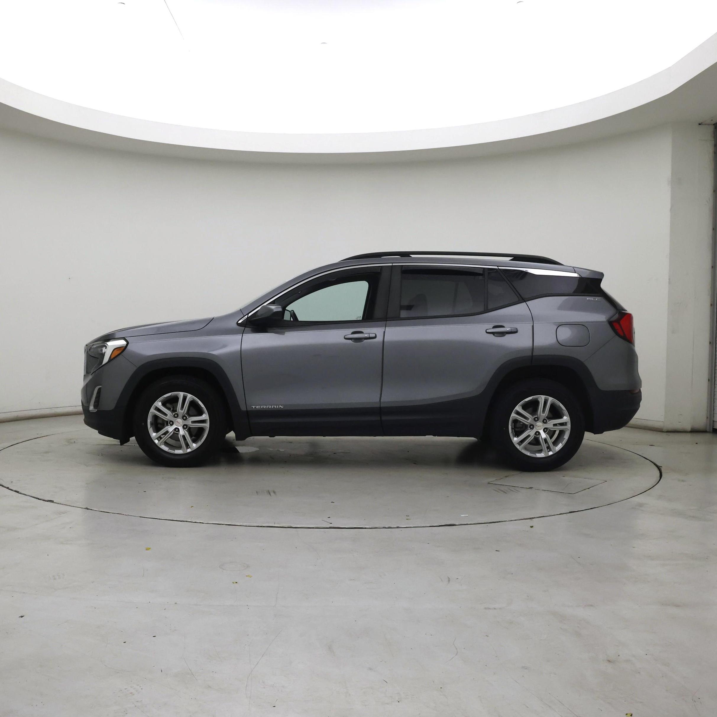 Thumbnail: 2021 GMC Terrain - 3