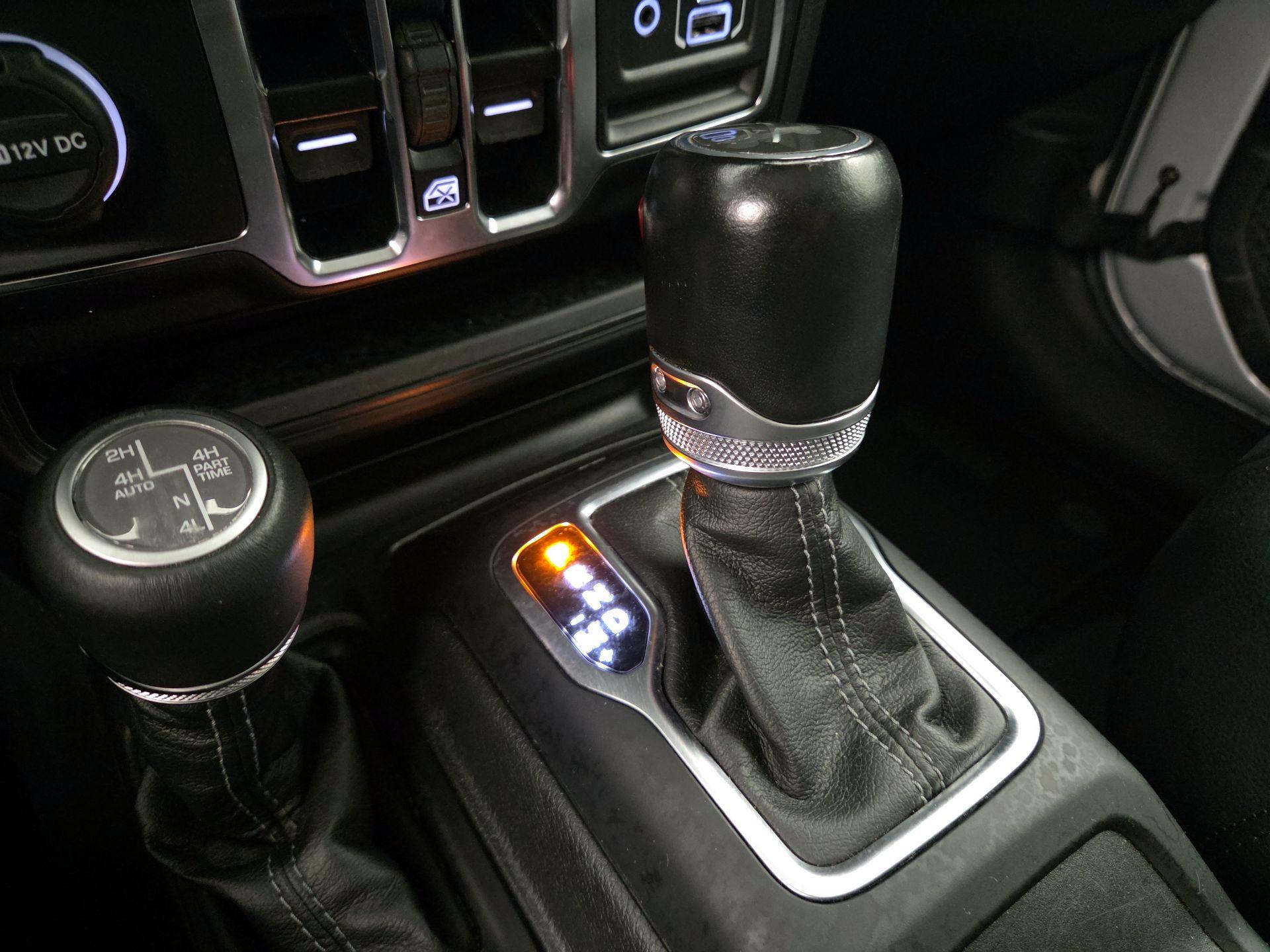 Thumbnail: 2024 Jeep Wrangler - 17