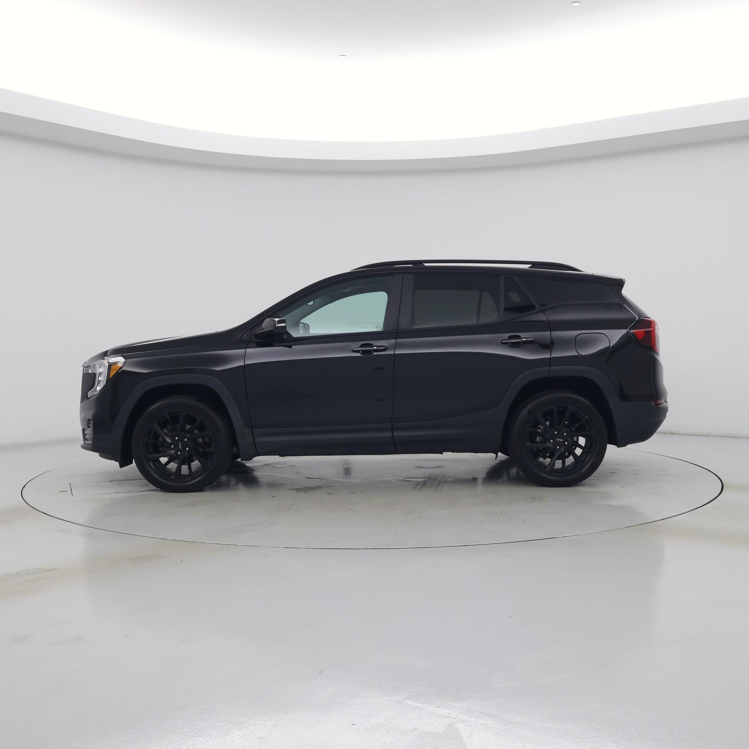 Thumbnail: 2023 GMC Terrain - 3