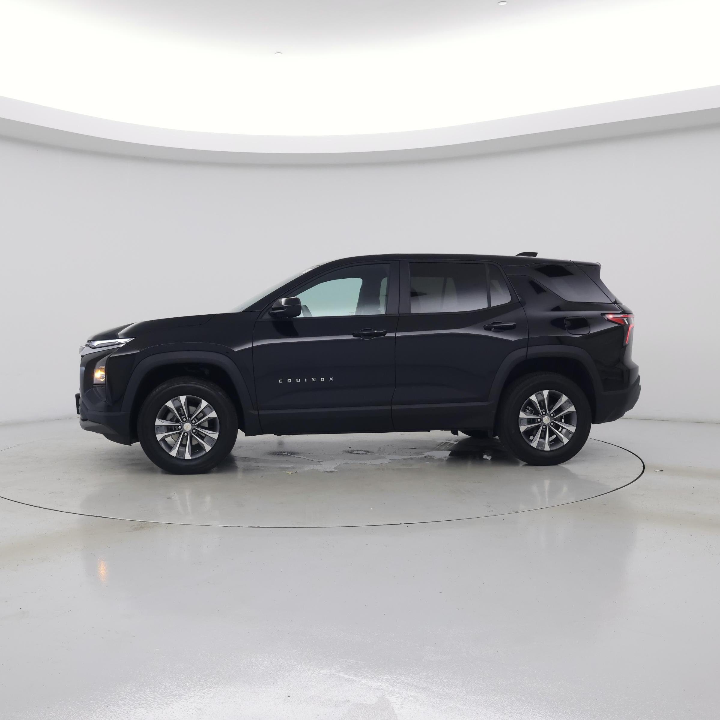 Thumbnail: 2026 Chevrolet Equinox - 3