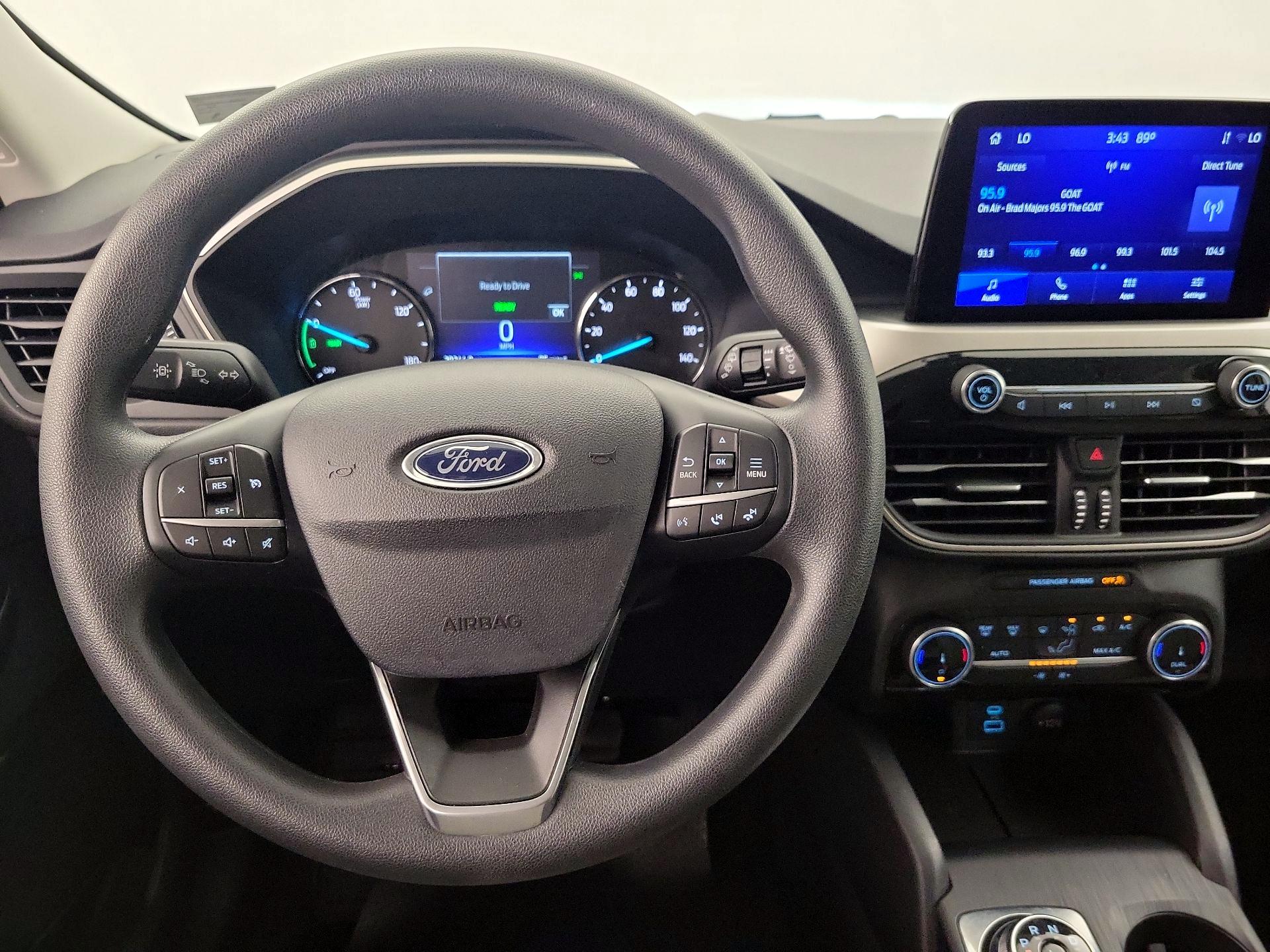 Thumbnail: 2022 Ford Escape - 10