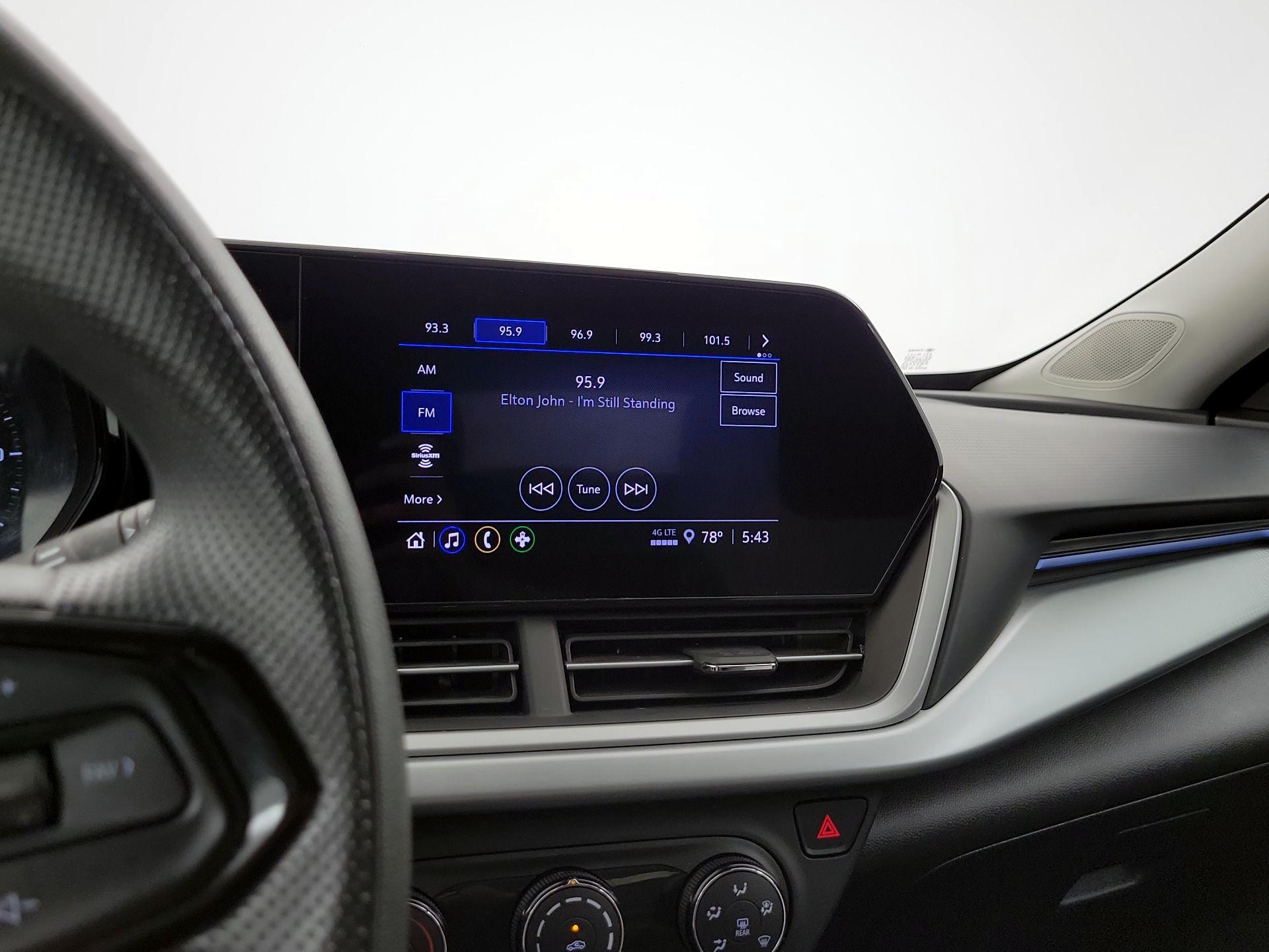 Thumbnail: 2024 Chevrolet Trax - 15