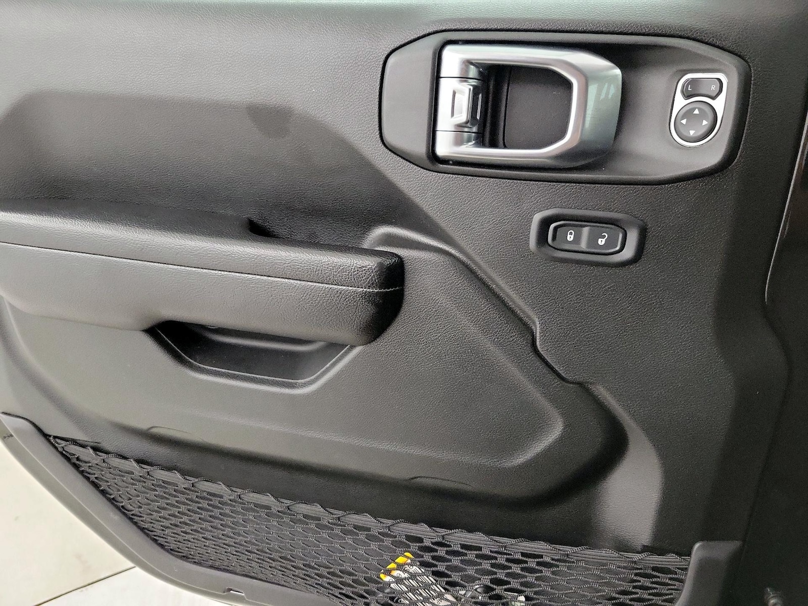 2024 Jeep Wrangler 2-Door Sport S - Photo 13