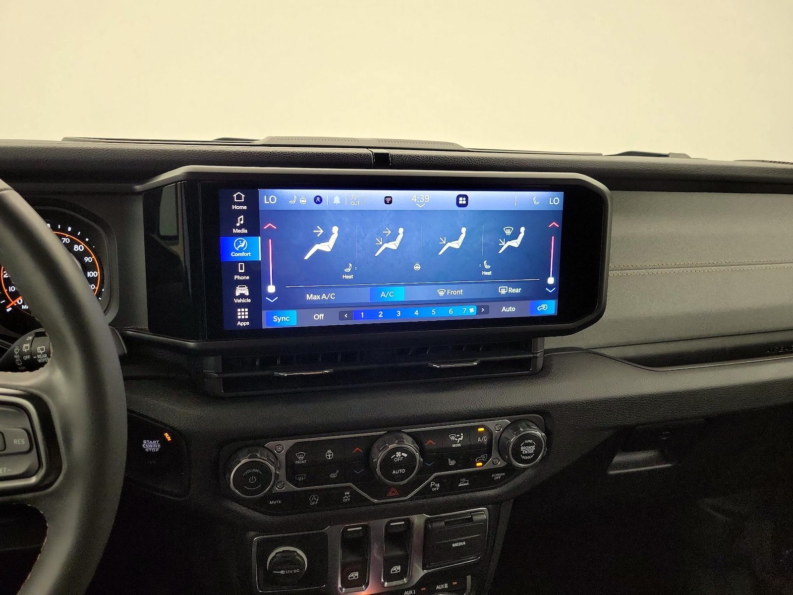 2024 Jeep Wrangler 2-Door Sport S - Photo 17