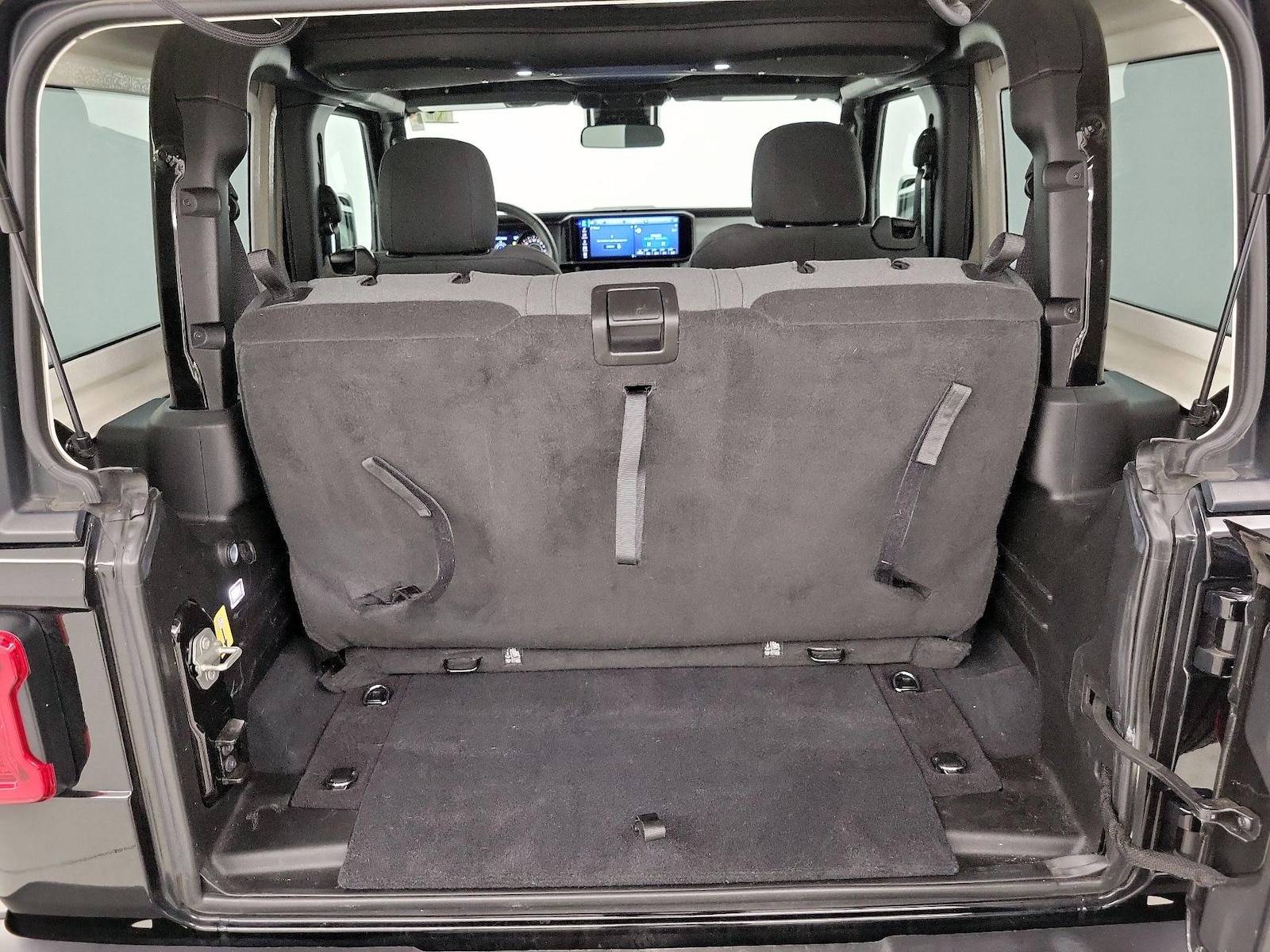 2024 Jeep Wrangler 2-Door Sport S - Photo 20