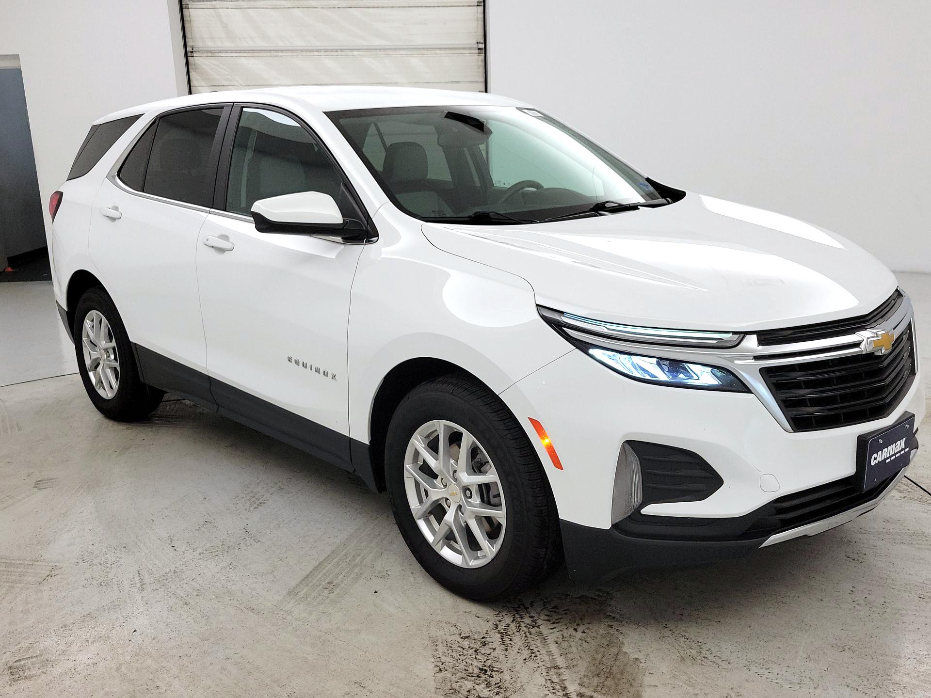 Thumbnail: 2022 Chevrolet Equinox - 1