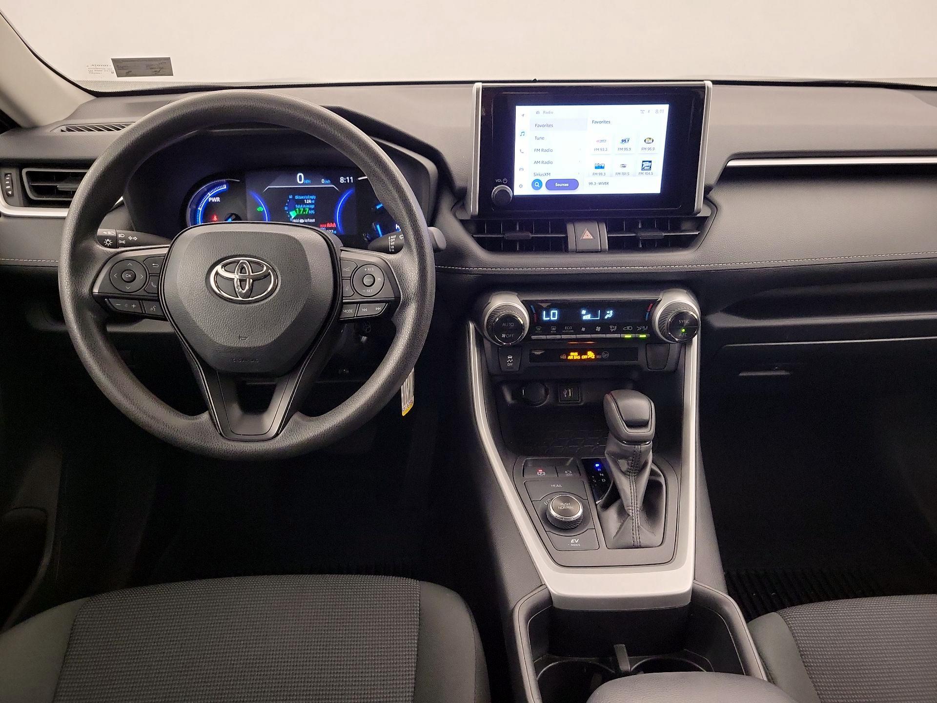 Thumbnail: 2024 Toyota RAV4 - 9
