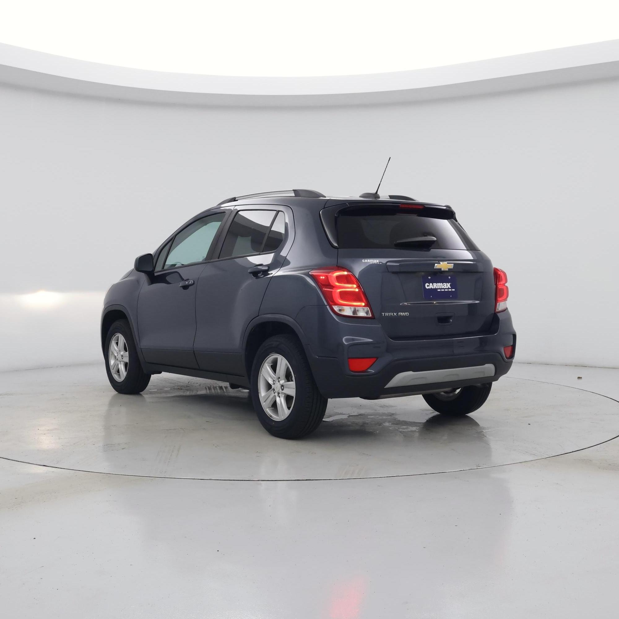 Thumbnail: 2022 Chevrolet Trax - 2